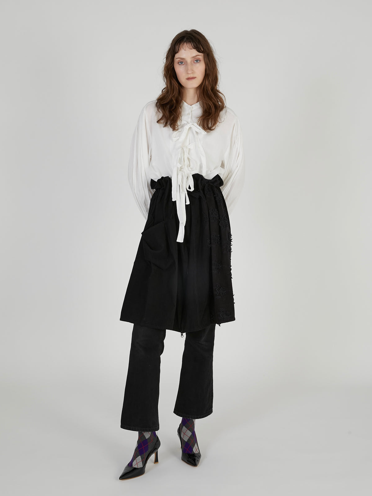 3D embroidery corduroy apron skirt|BLACK