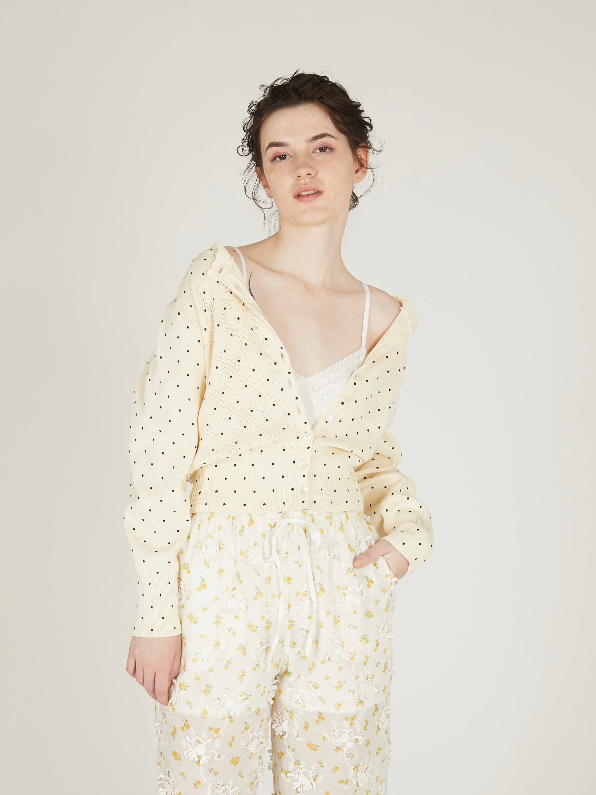 flower Jacquard dot cardigan|IVORY