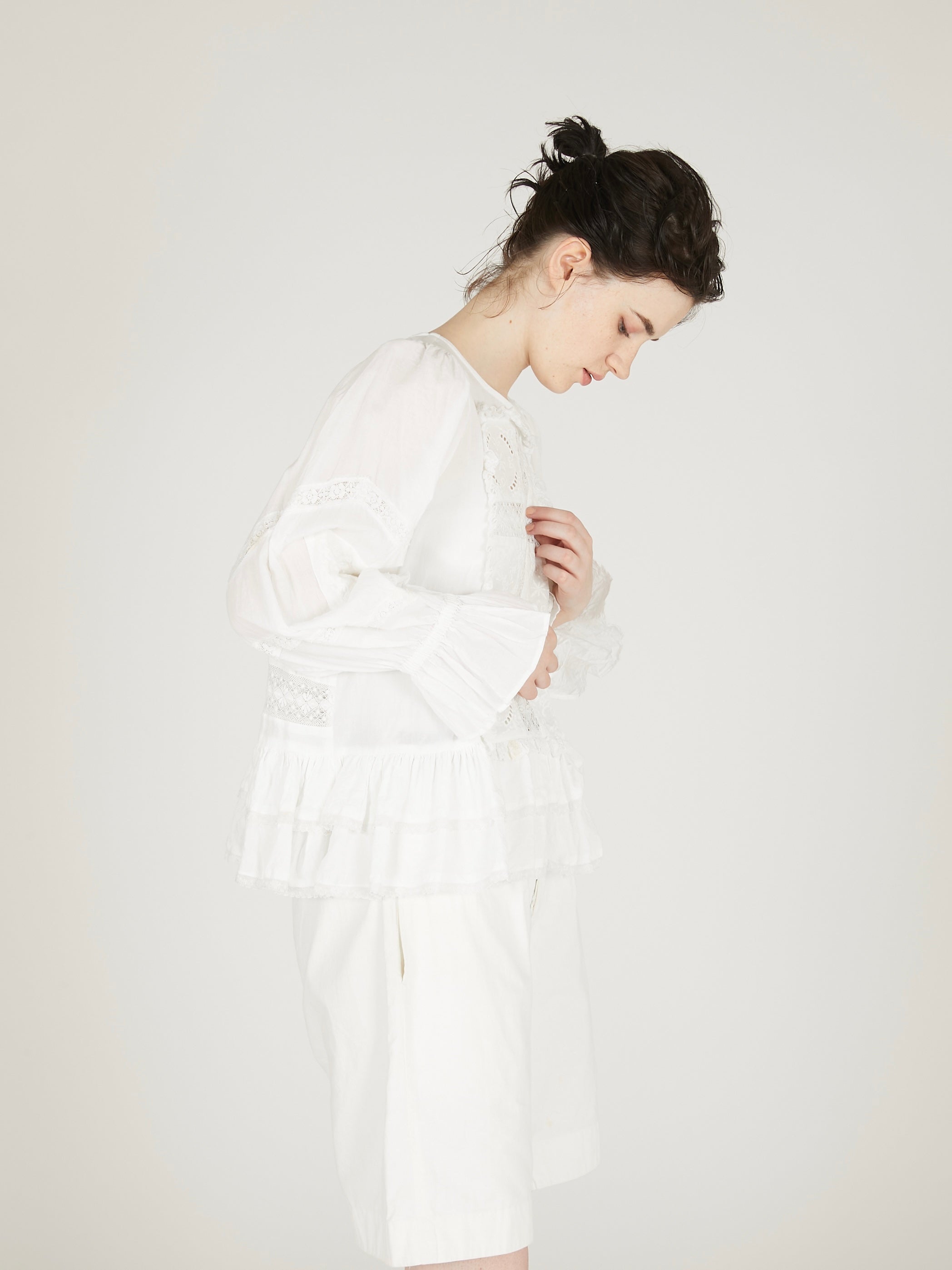 front tapestry 2way sheer bolero|WHITE