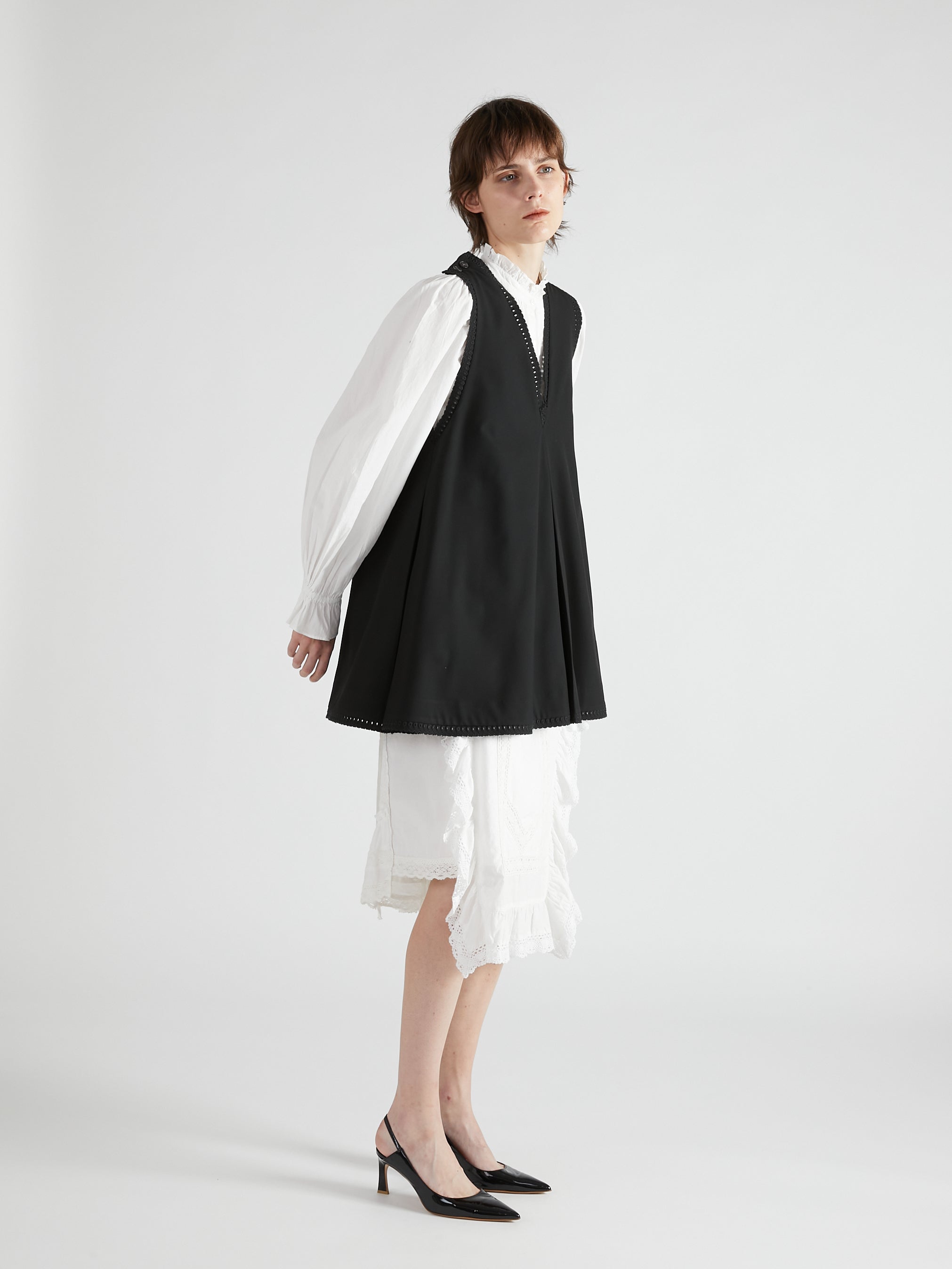 scallop tunic|BLACK
