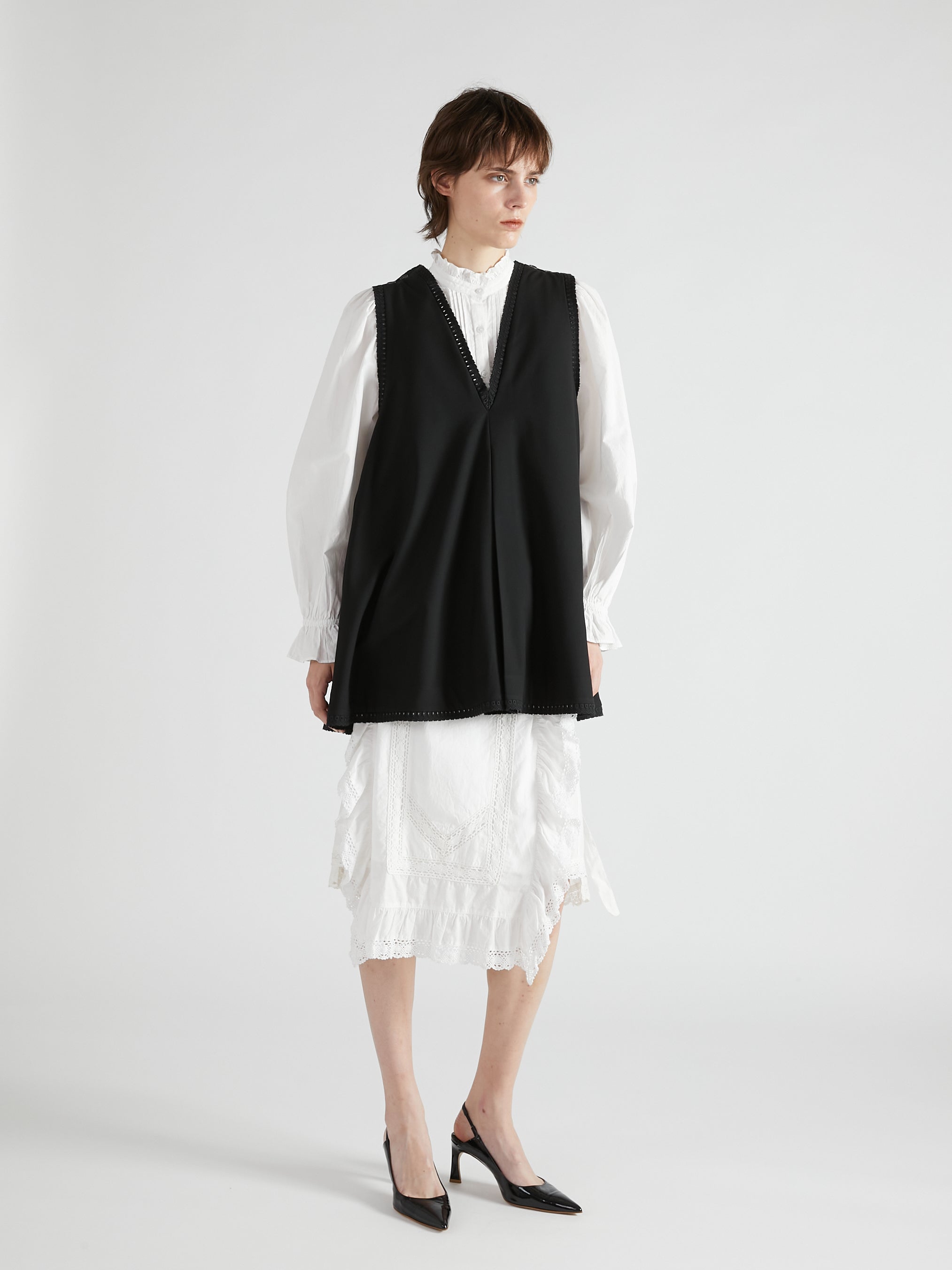 scallop tunic|BLACK