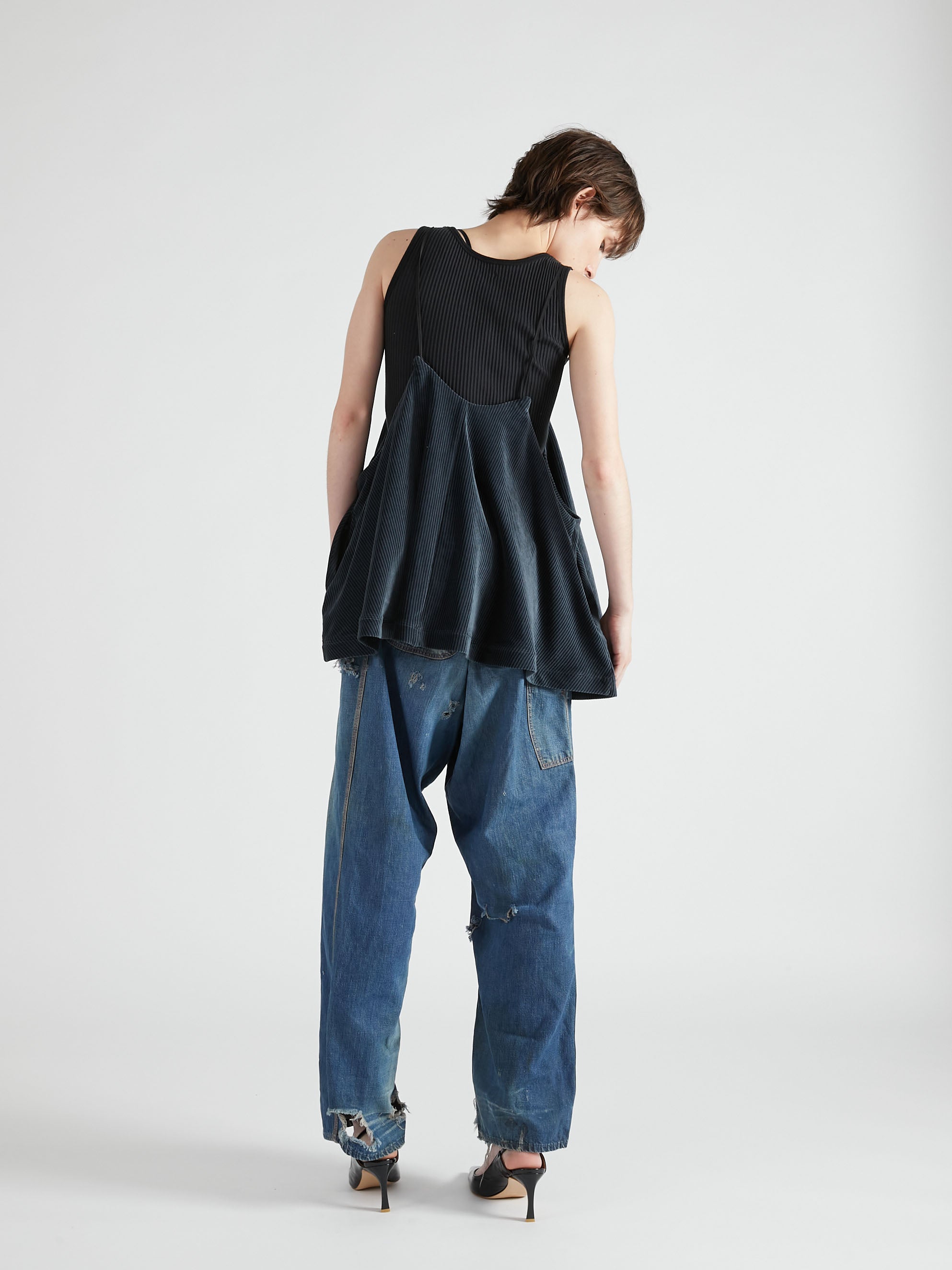 velvet border camisole|BLACK