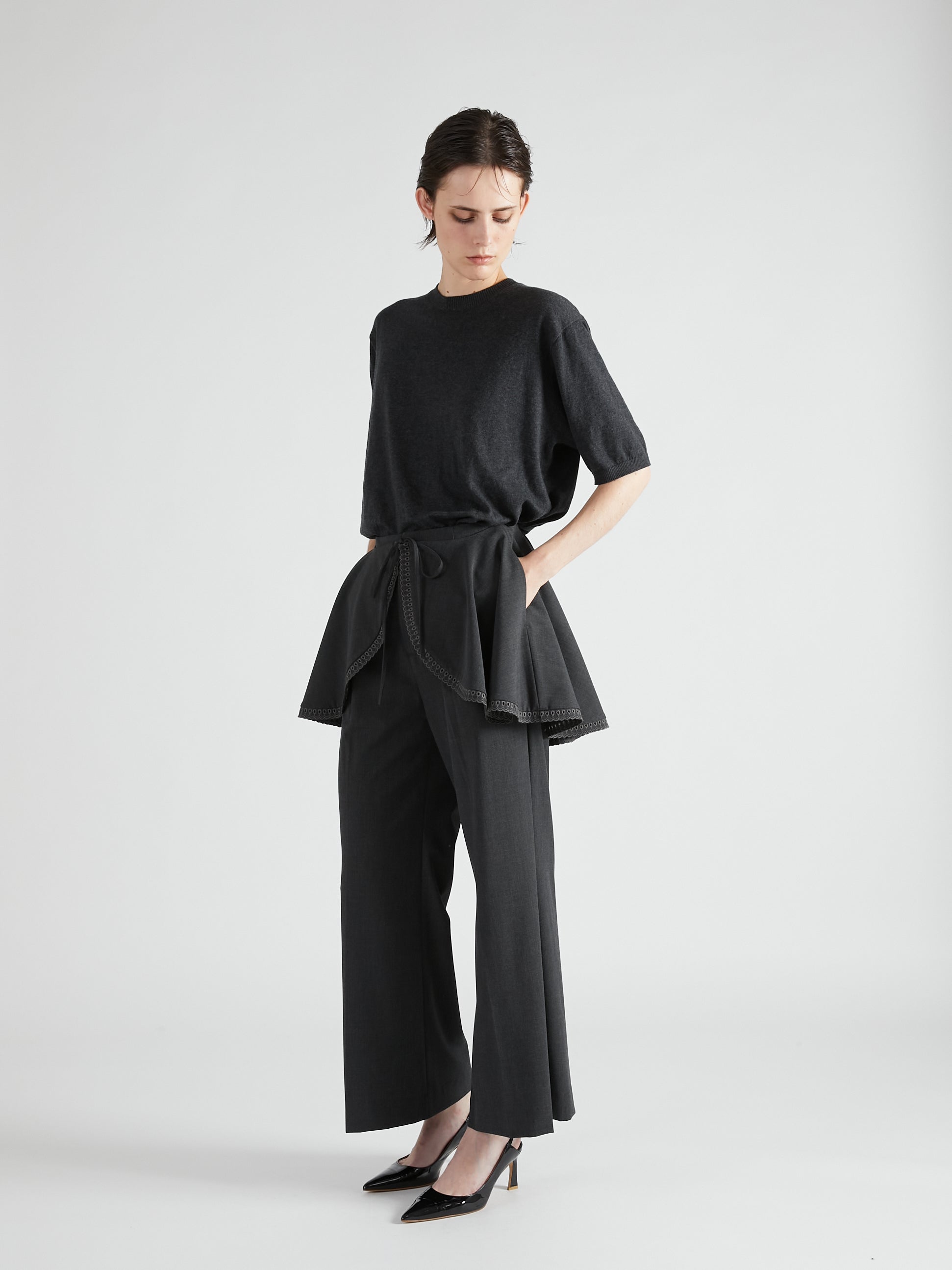 scallop cape set pants|GRAY