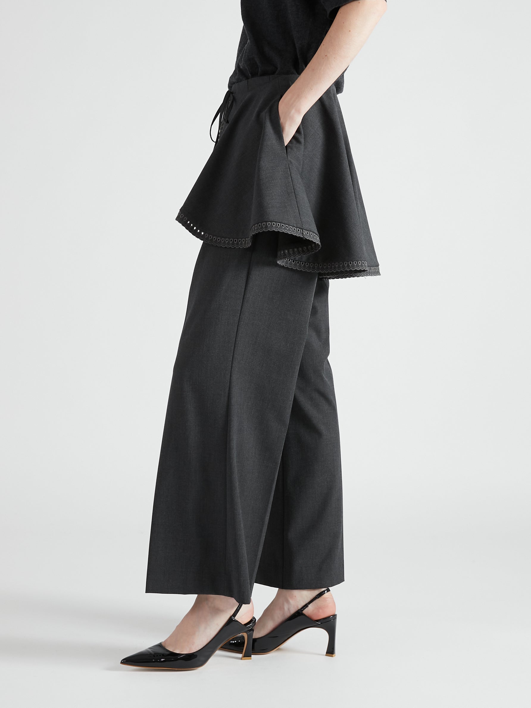 scallop cape set pants|GRAY