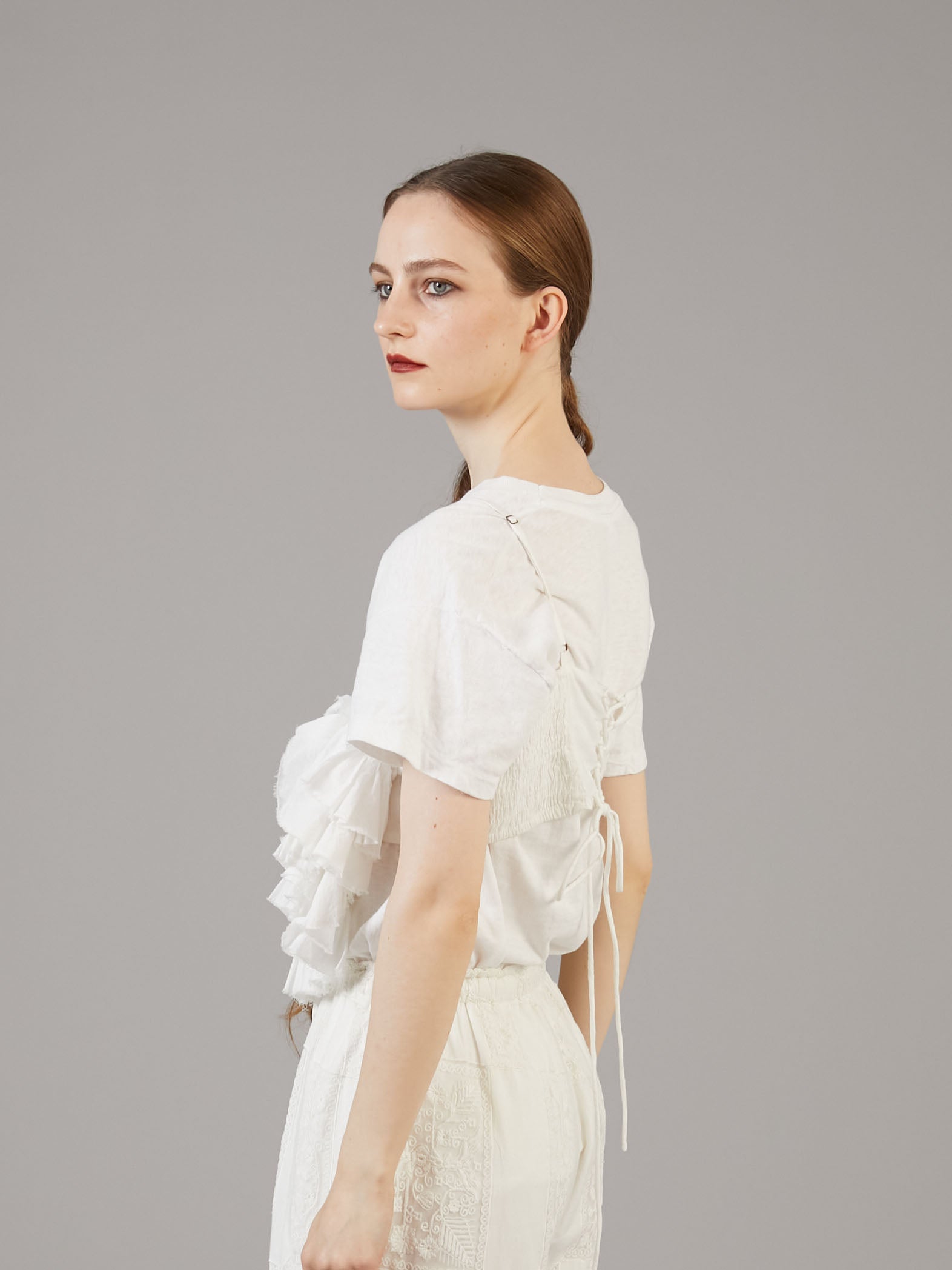asymmetry flower cami|WHITE