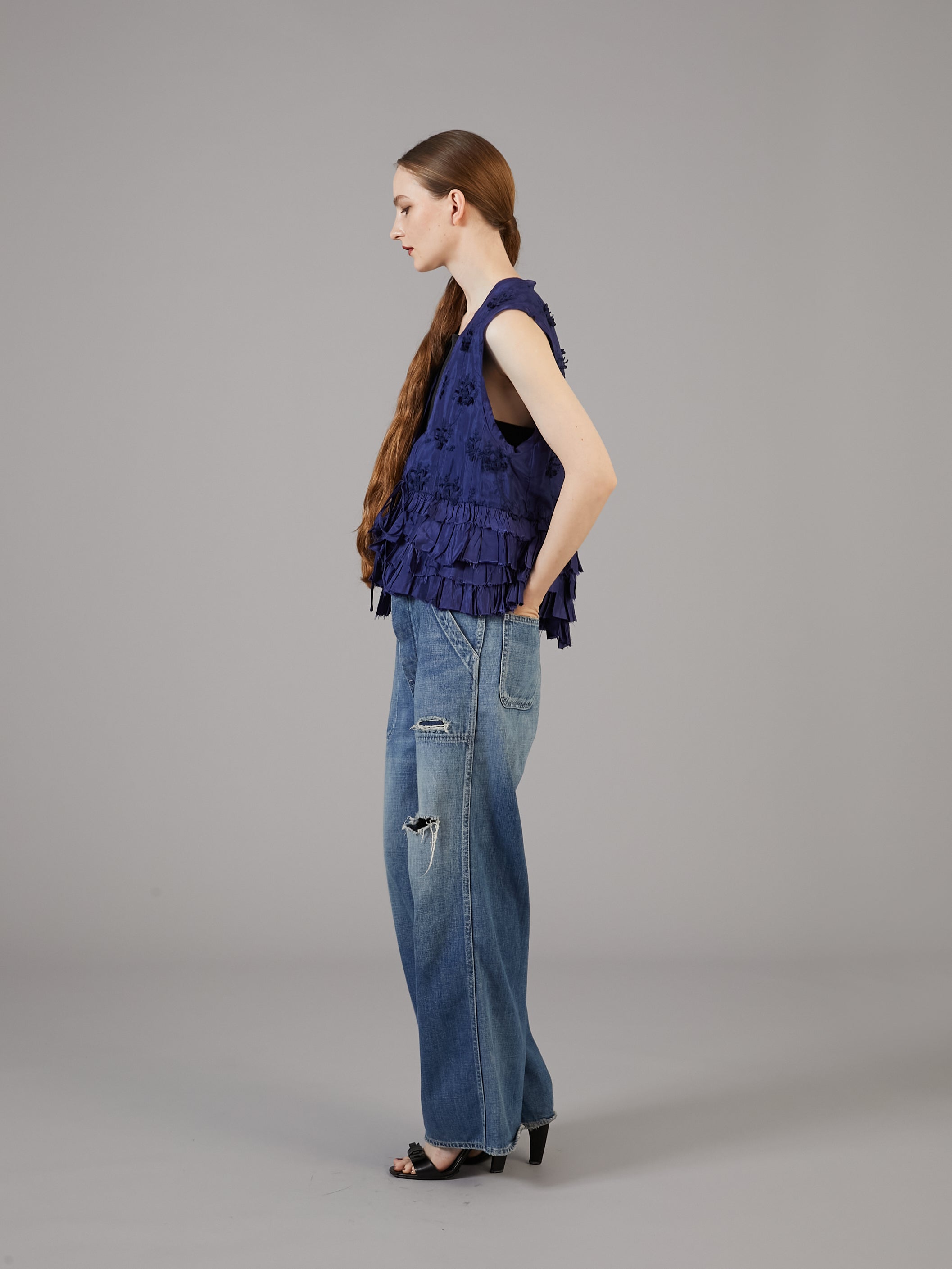 frill rayon shantung vest | NAVY