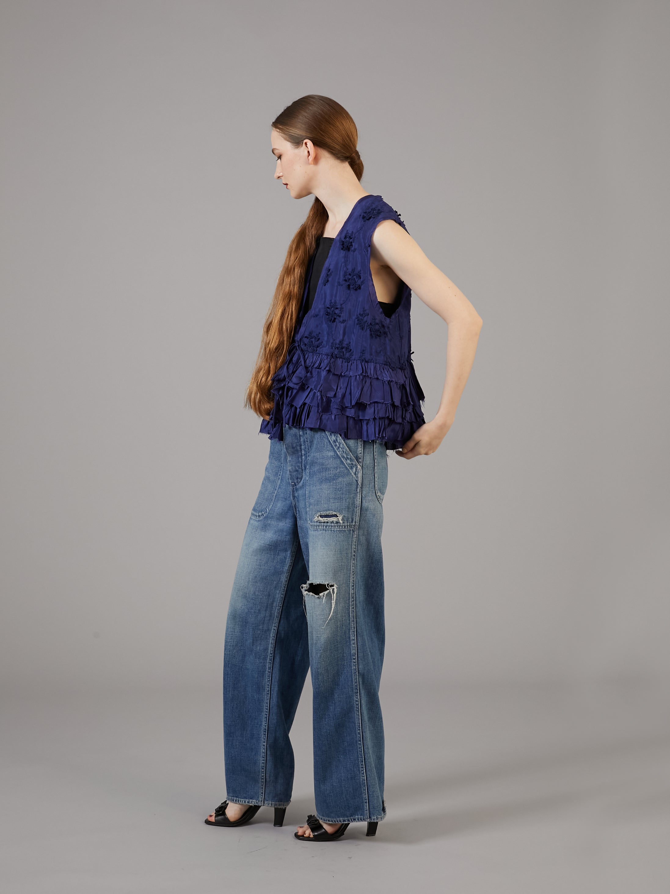 frill rayon shantung vest | NAVY