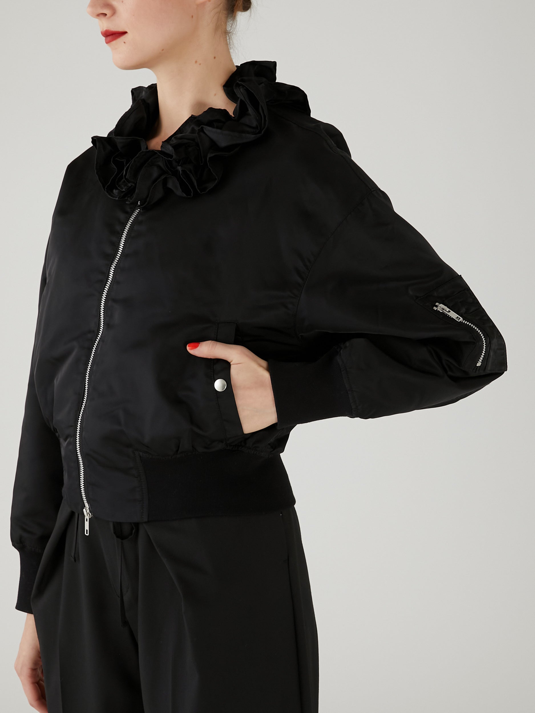 frill collar MA1 |BLACK