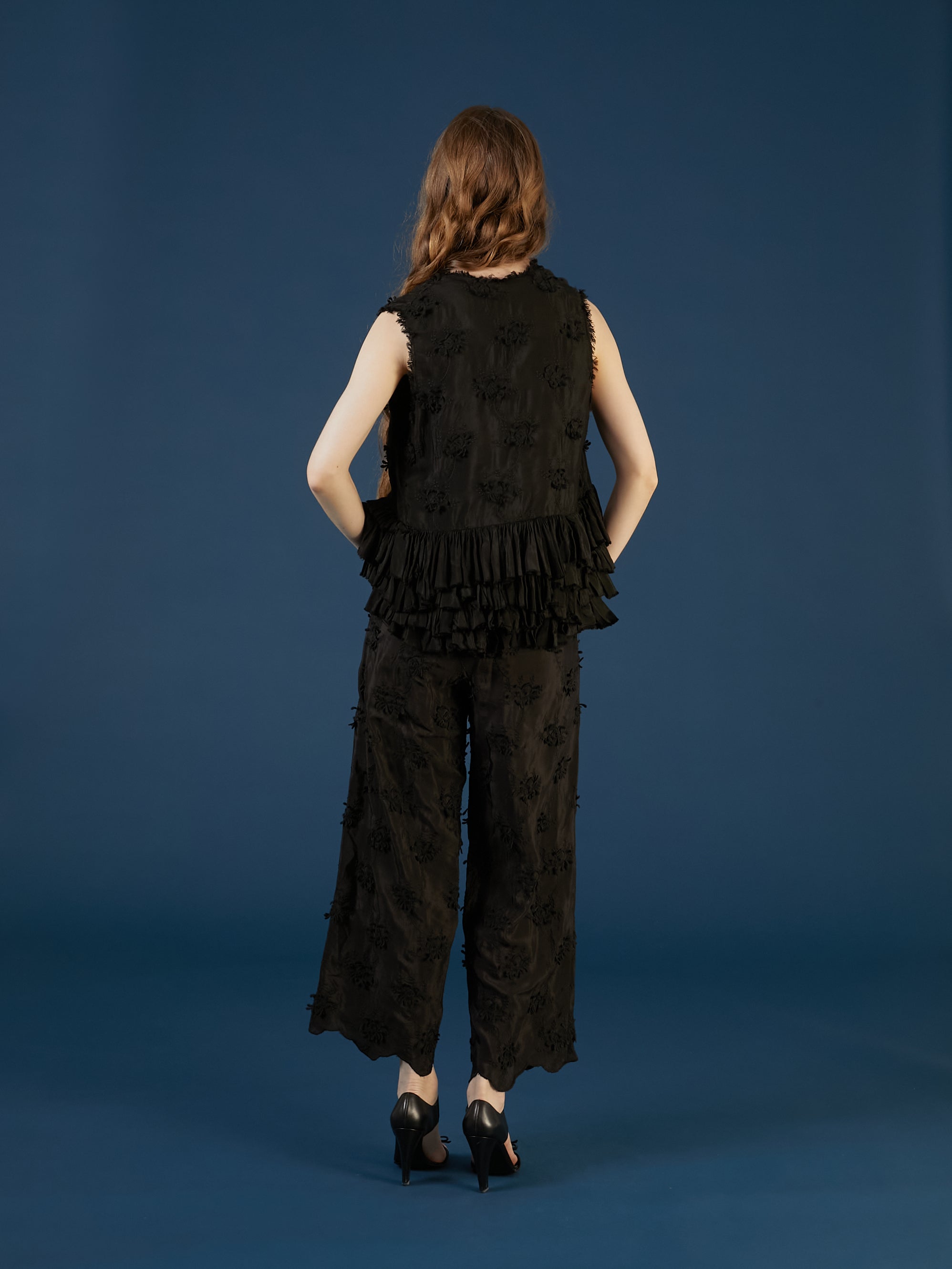 3D embroidery rayon shantung pants | BLACK