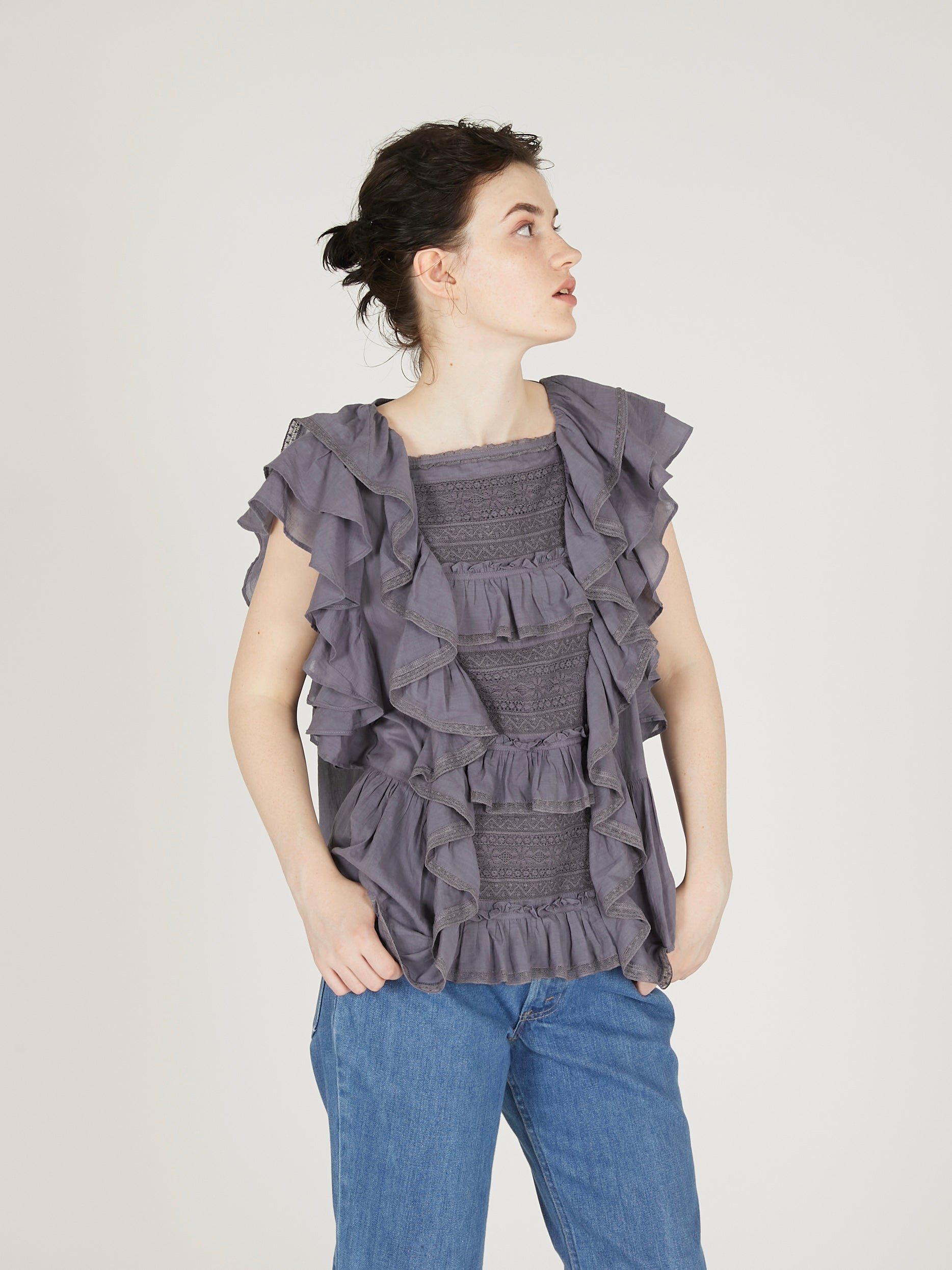 frill lace nosleeve blouse|GRAY