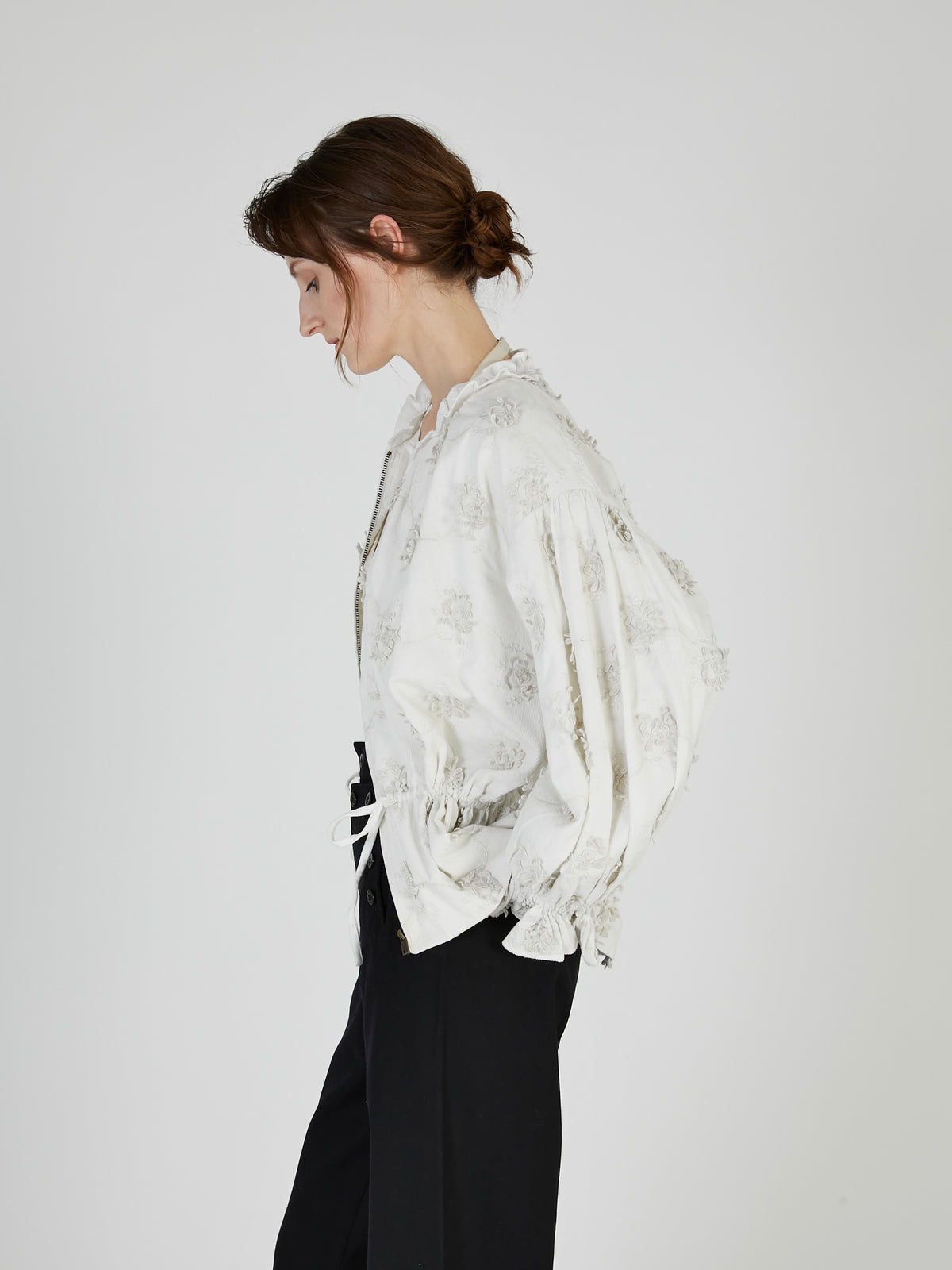 3D embroidery corduroy blouson|WHITE