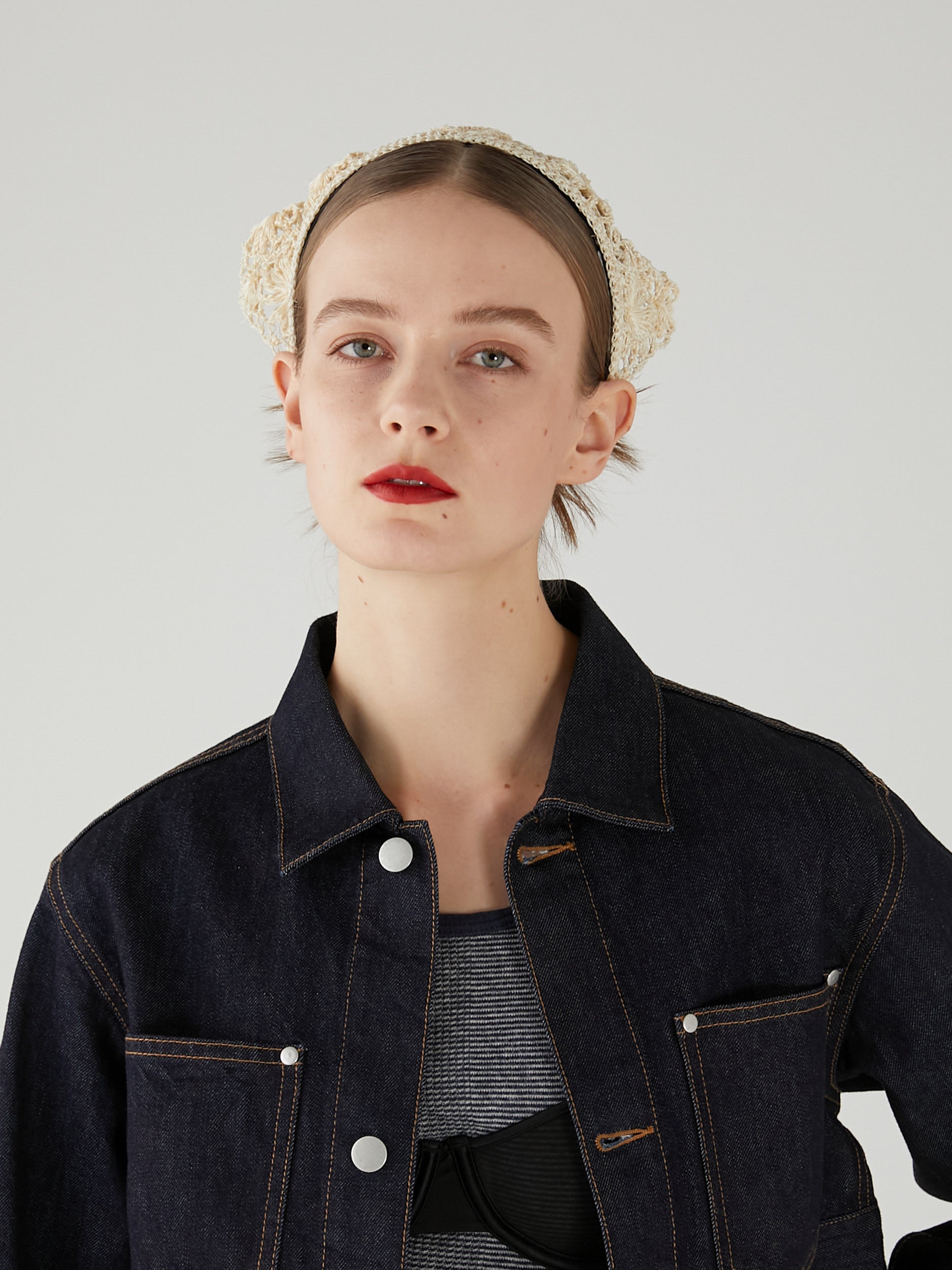 ×La Maison de Lyllis abaca crochet headband | BEIGE