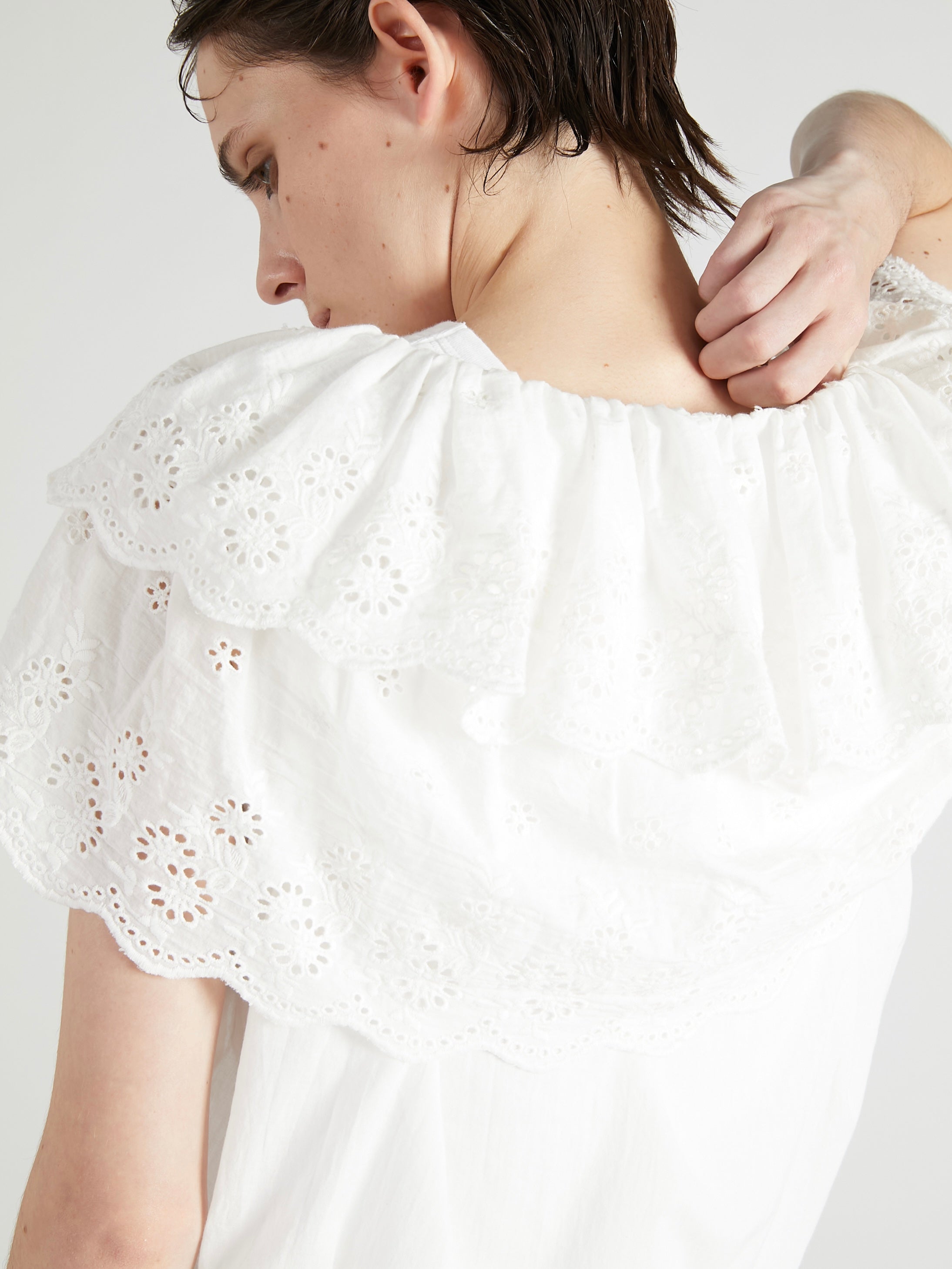 cutwork embroidery blouse | WHITE