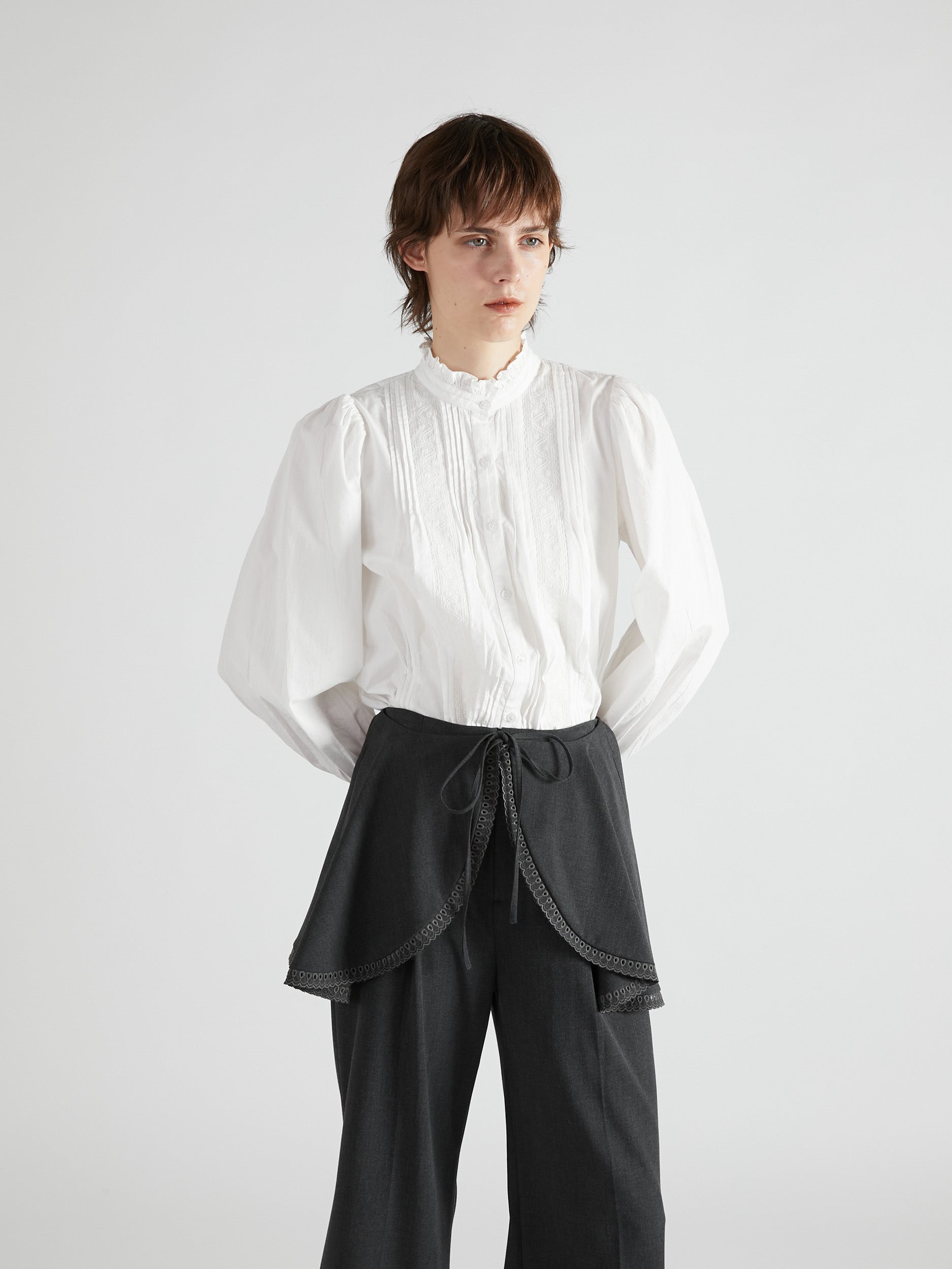 rebuilt neck embroidery blouse|WHITE
