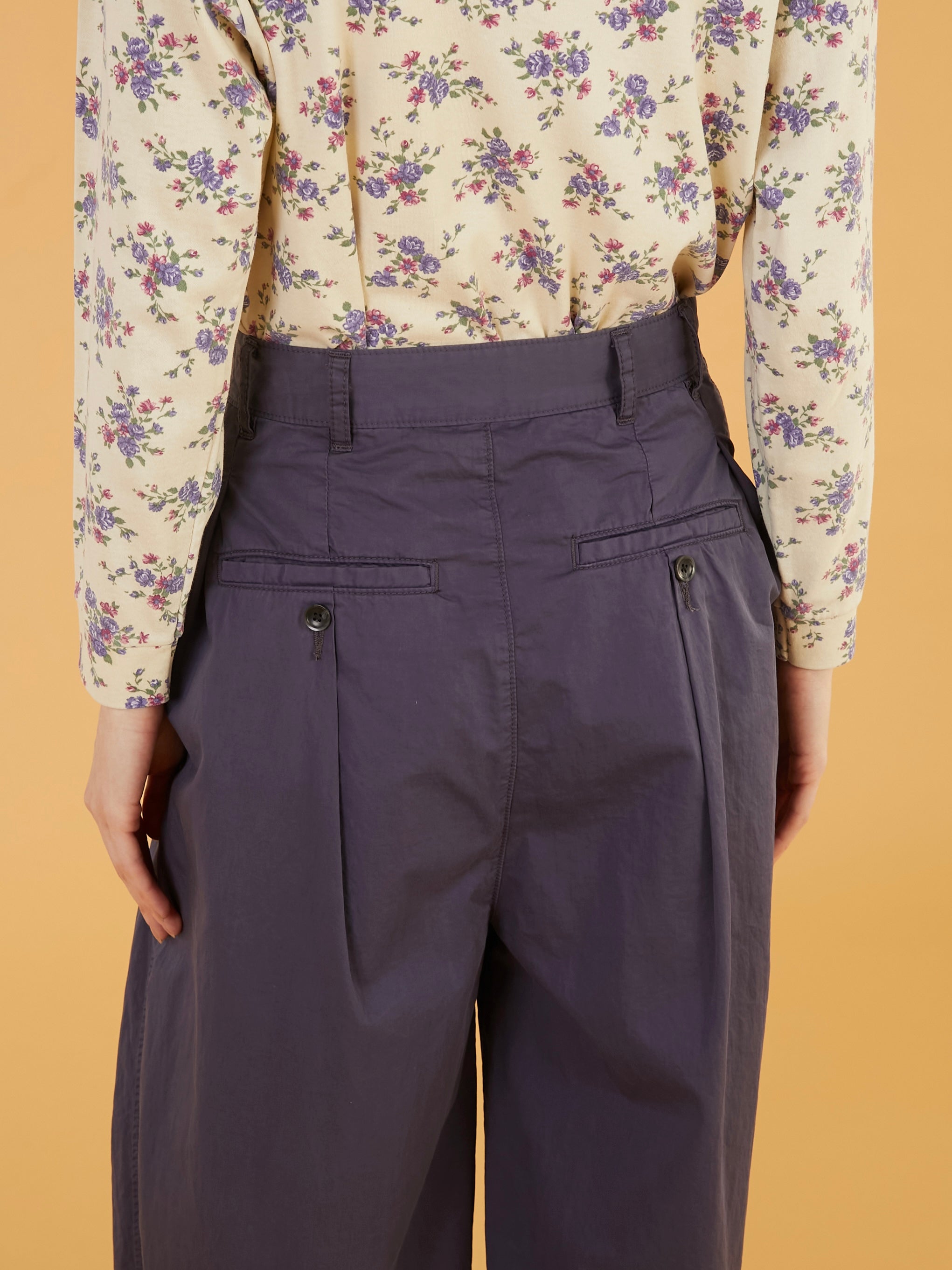 garment dye over tuck pants|NAVY