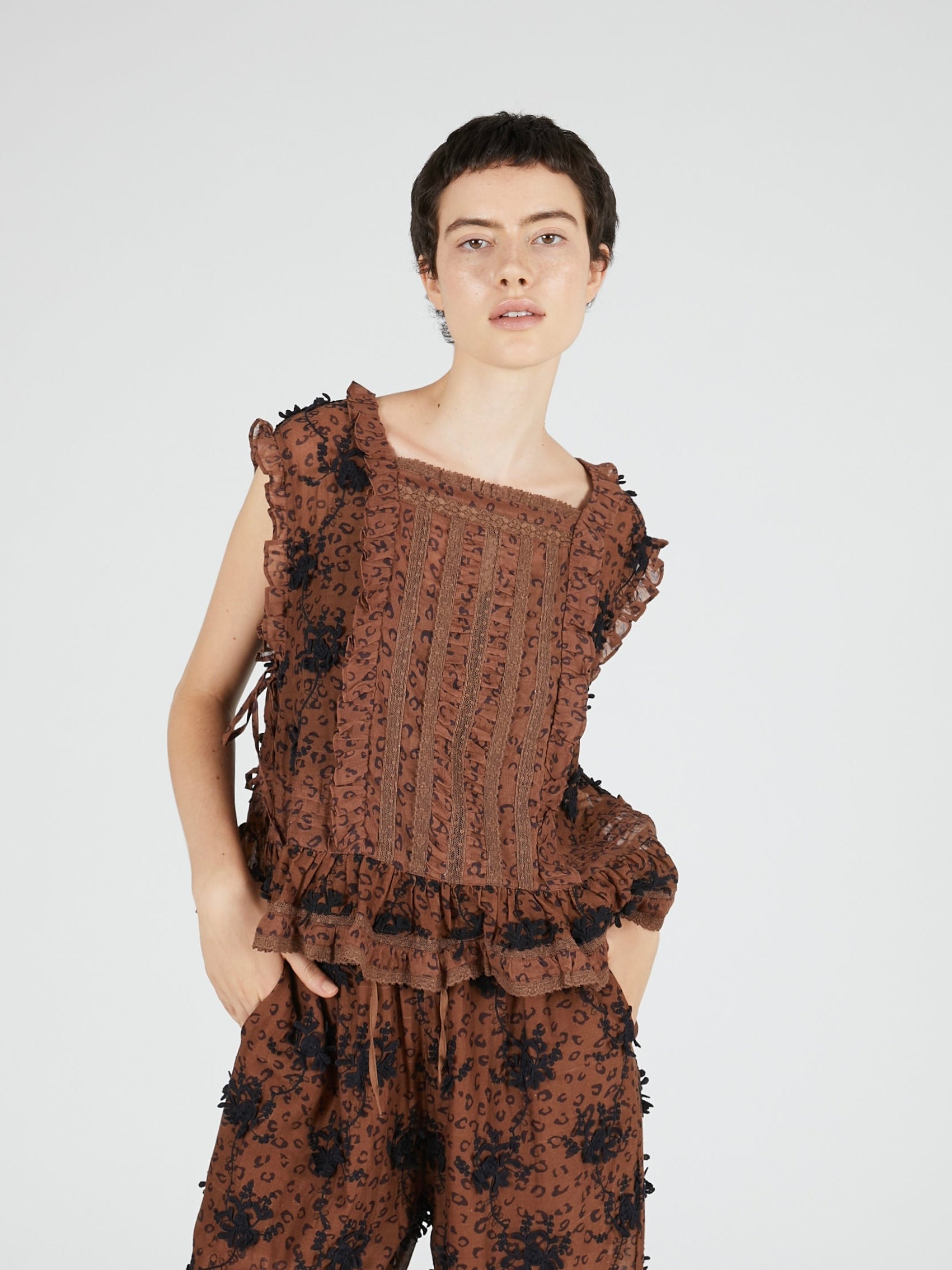 3D embroidery leopard blouse|BROWN