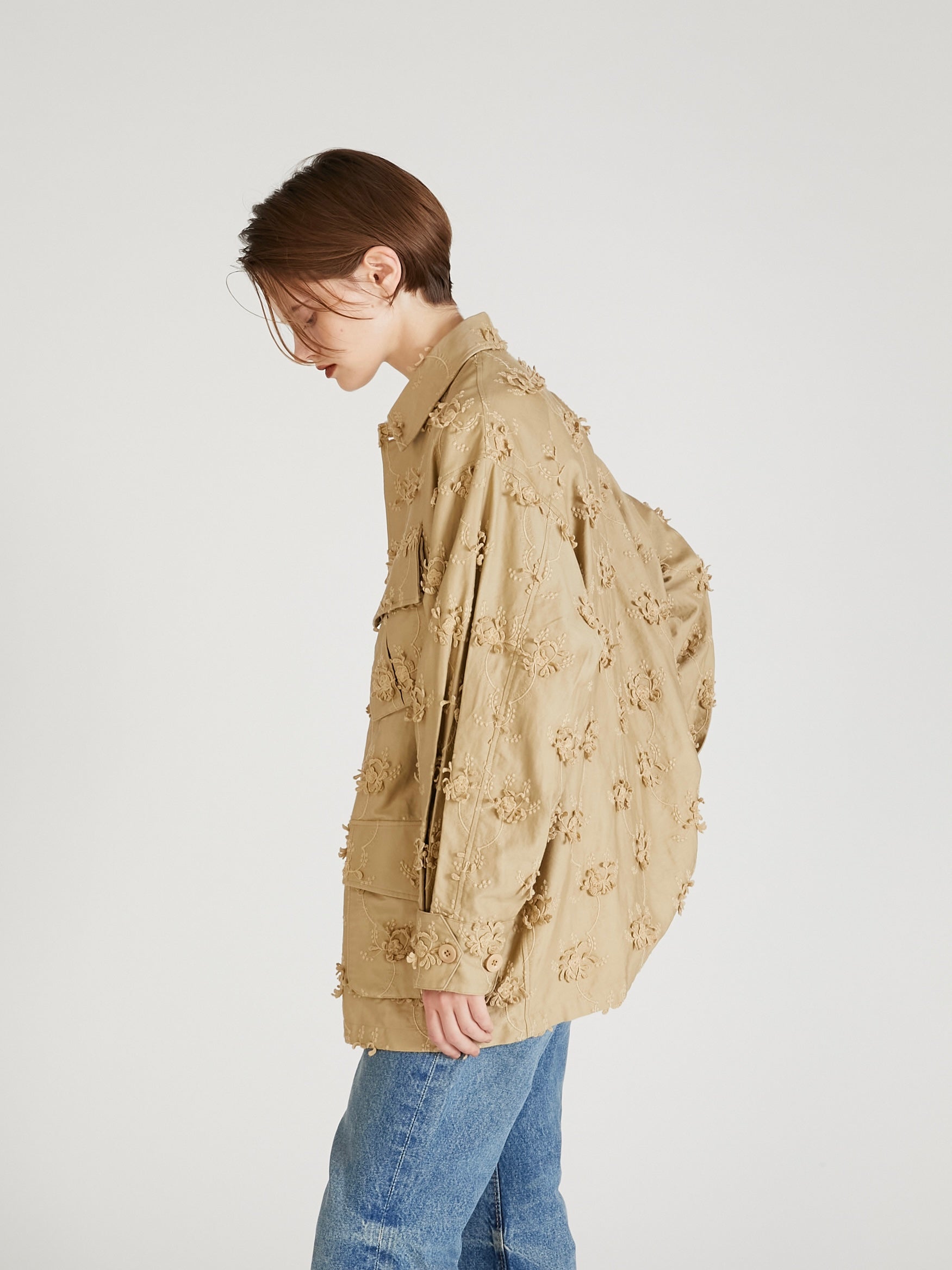 3D embroidery military shir|BEIGE