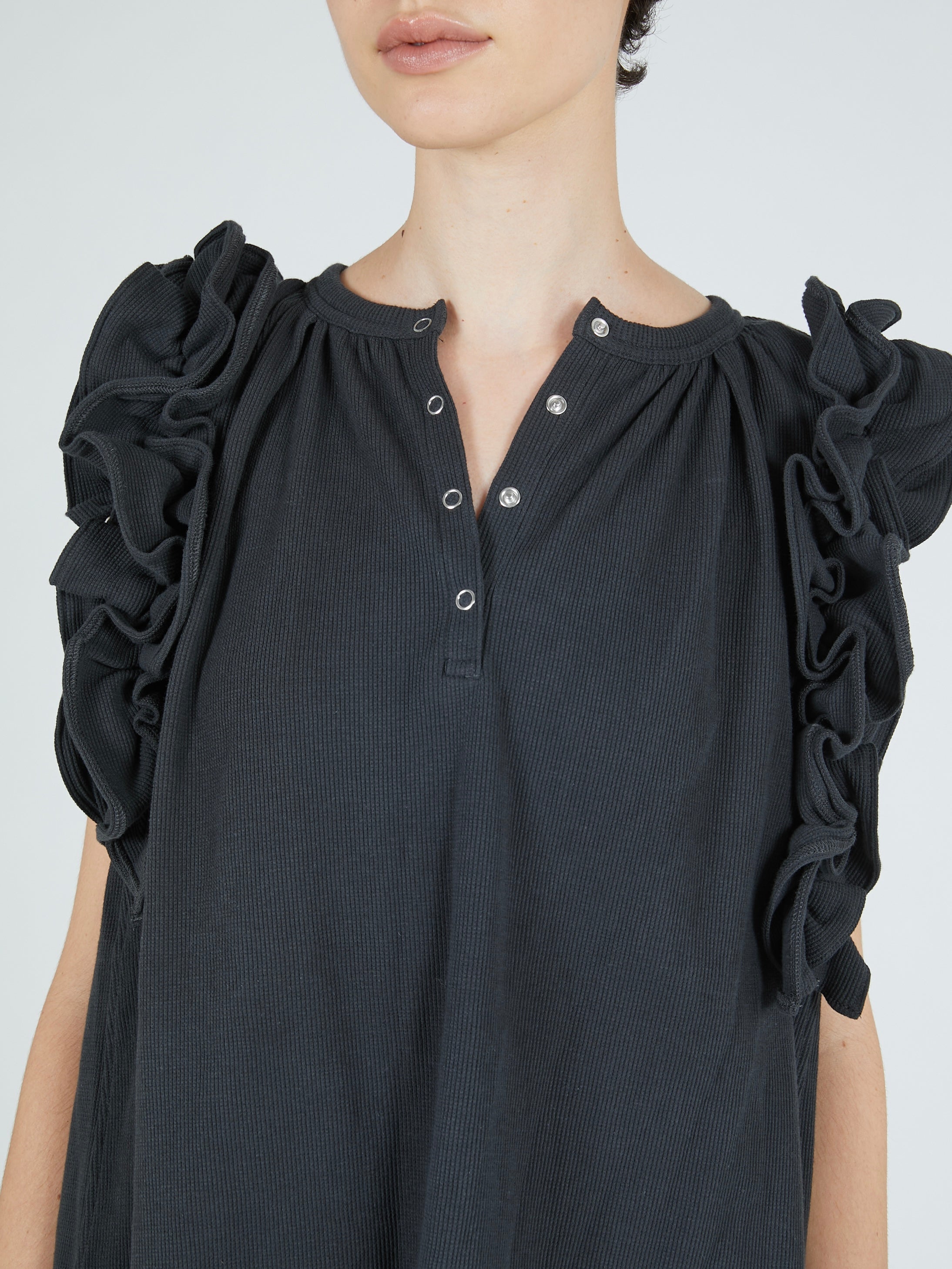 waffle frill nosleeve top|CHARCOALGRAY