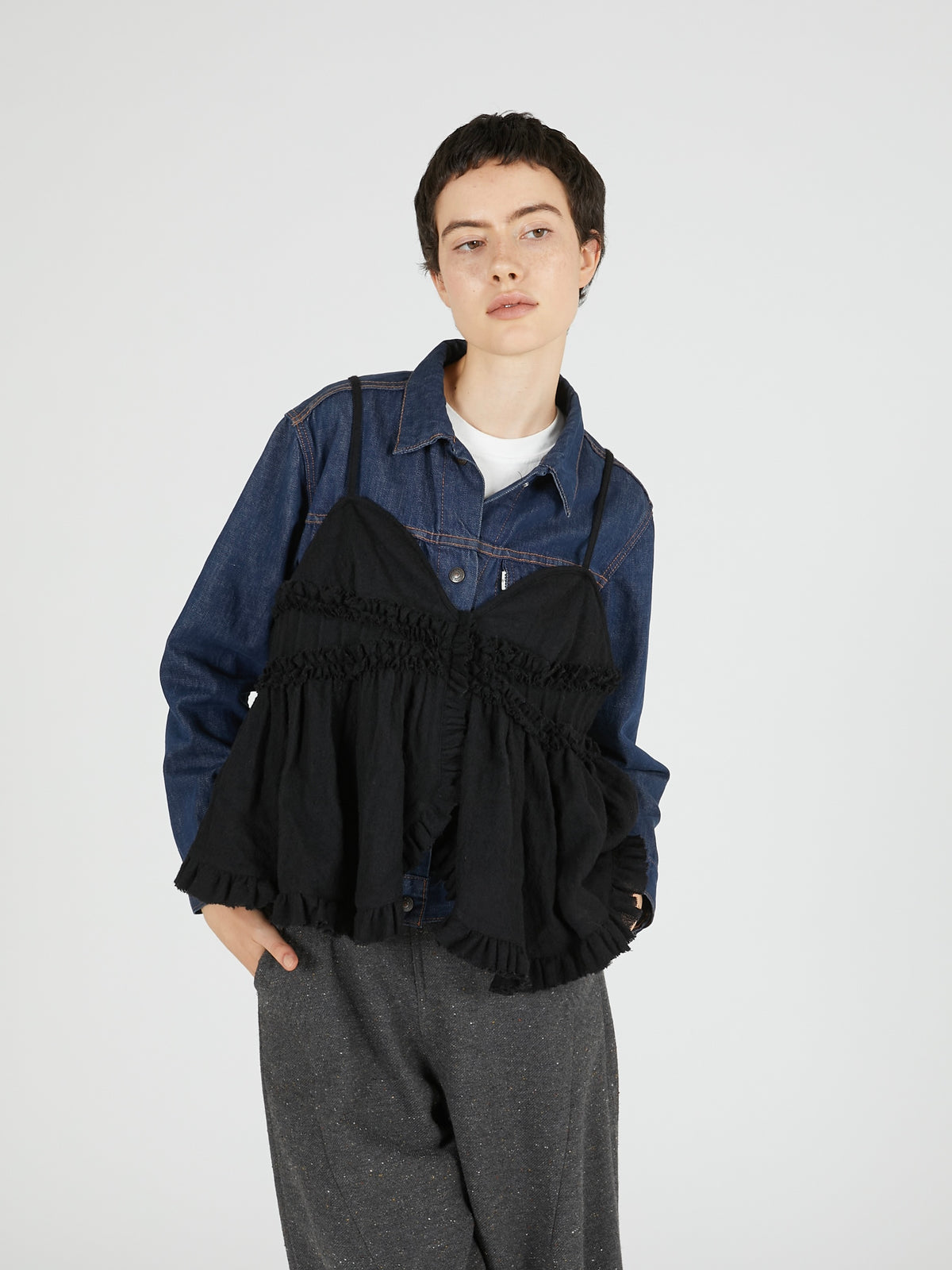 frill monster cami|BLACK