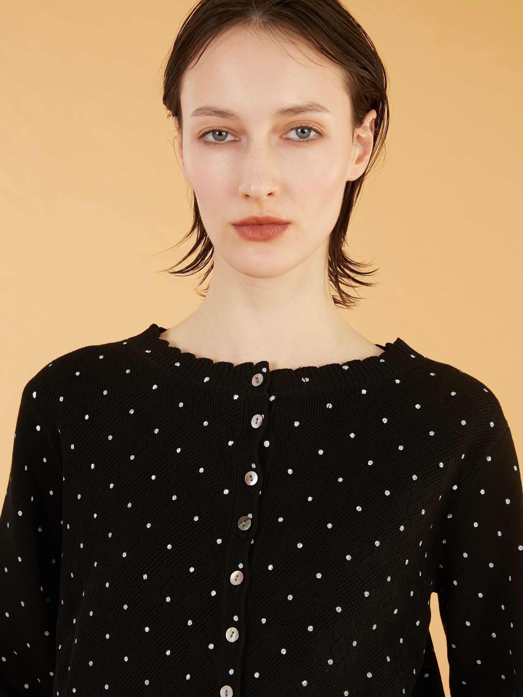 flower Jacquard dot cardigan|BLACK