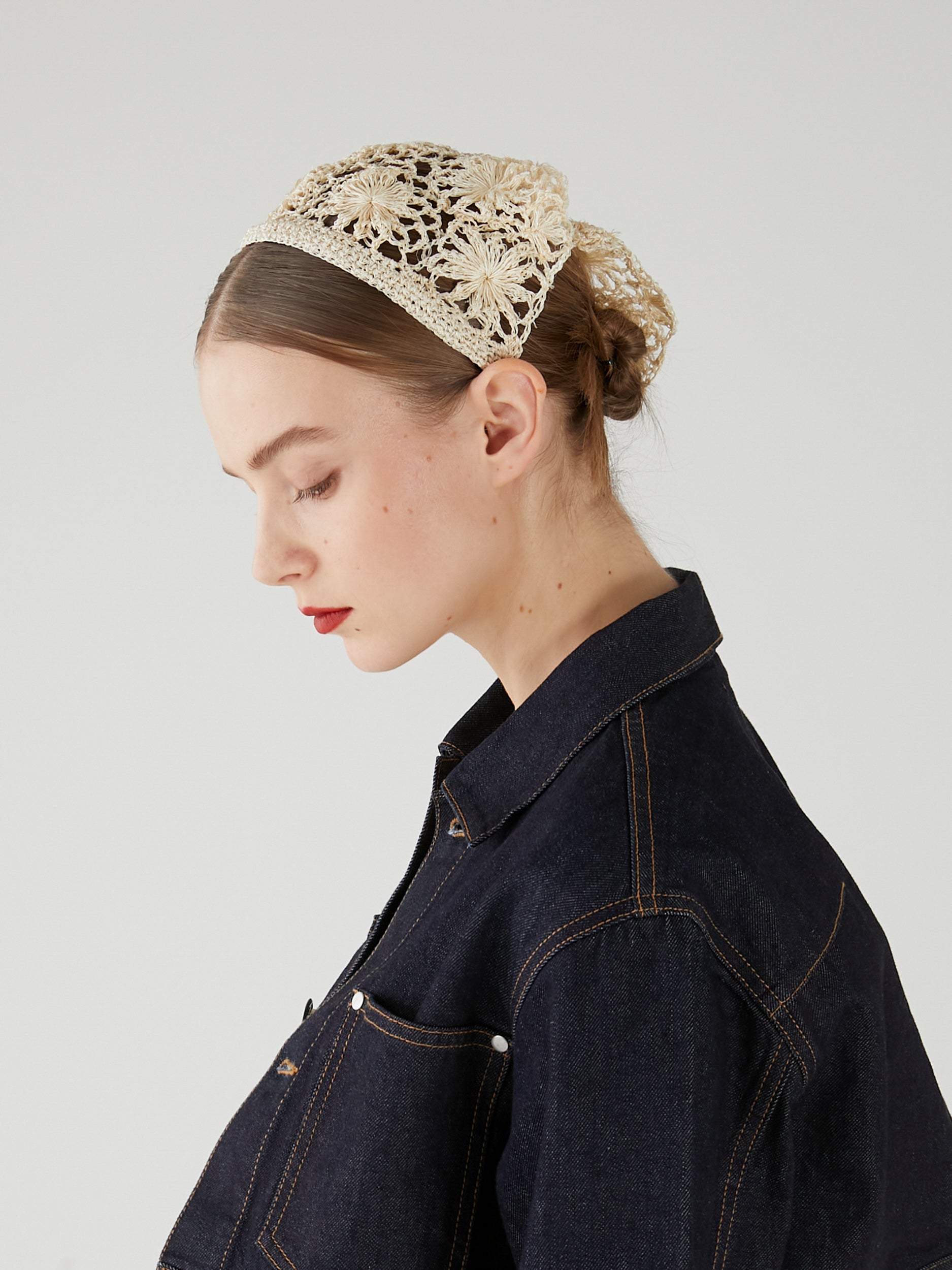 ×La Maison de Lyllis abaca crochet headband | BEIGE