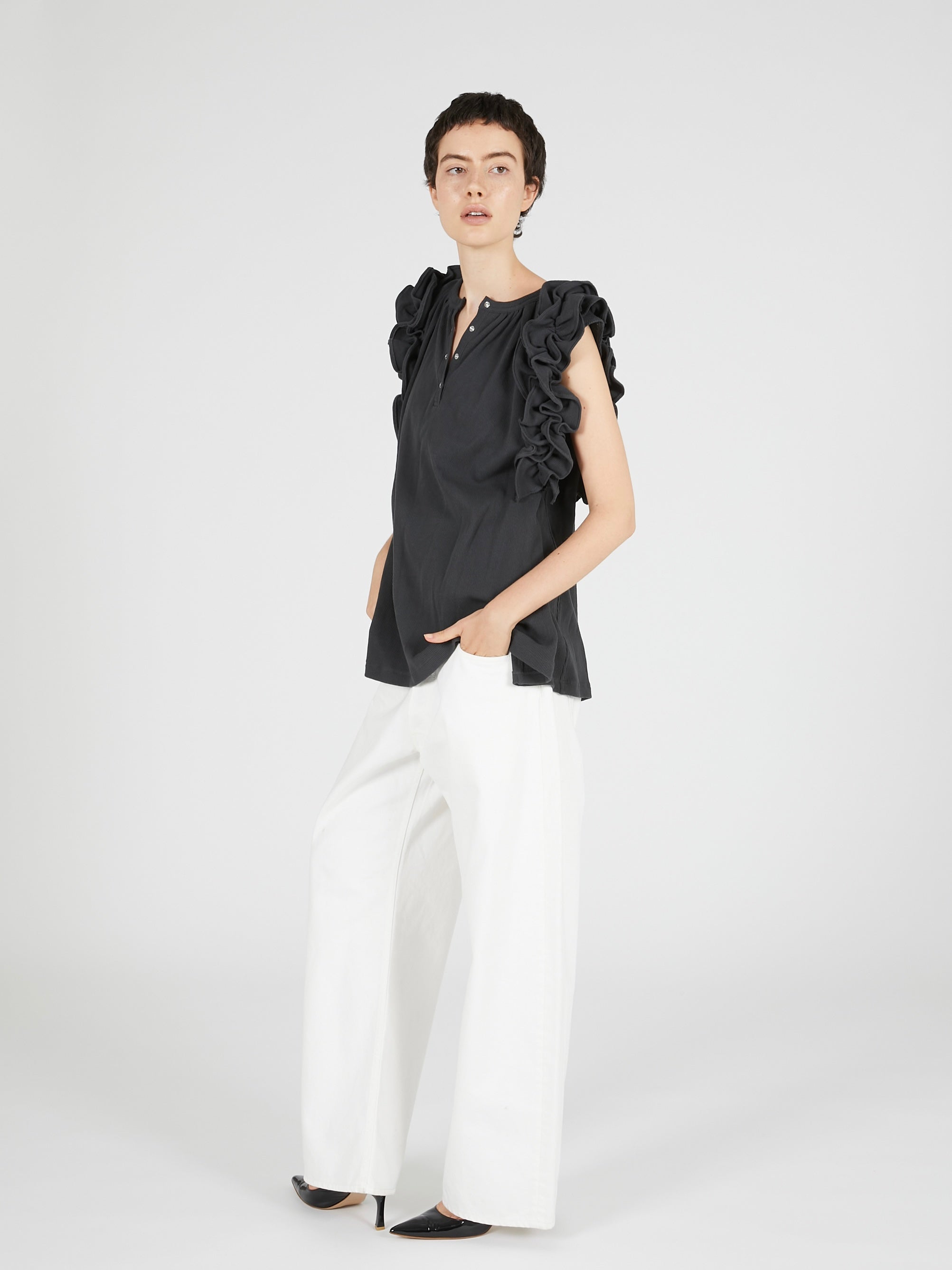 waffle frill nosleeve top|CHARCOALGRAY