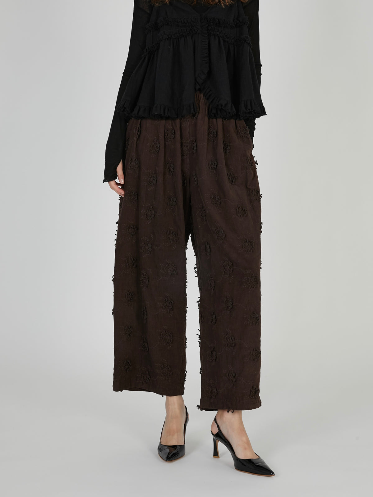 3D embroidery corduroy pants|BROWN