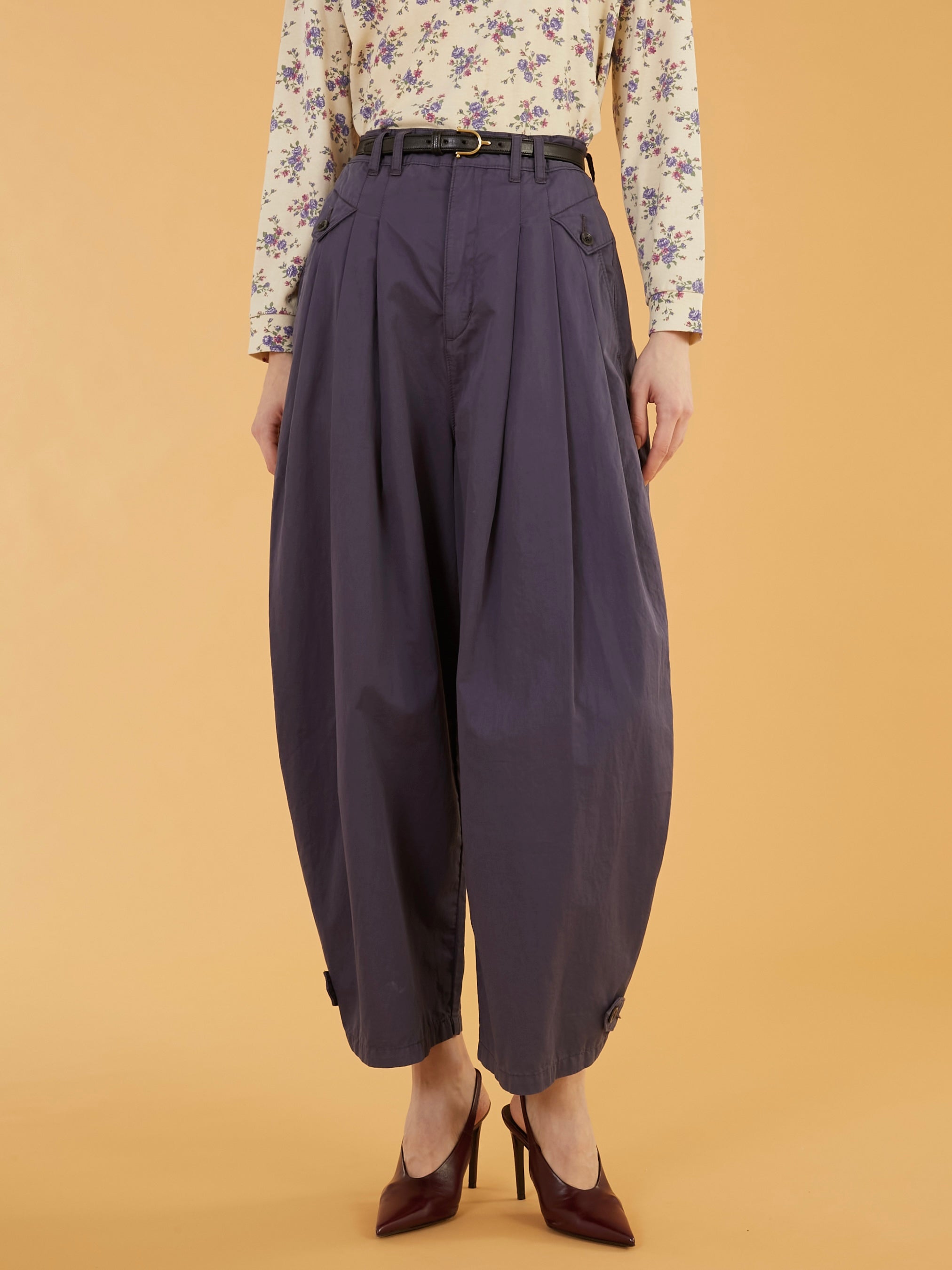 garment dye over tuck pants|IVORY