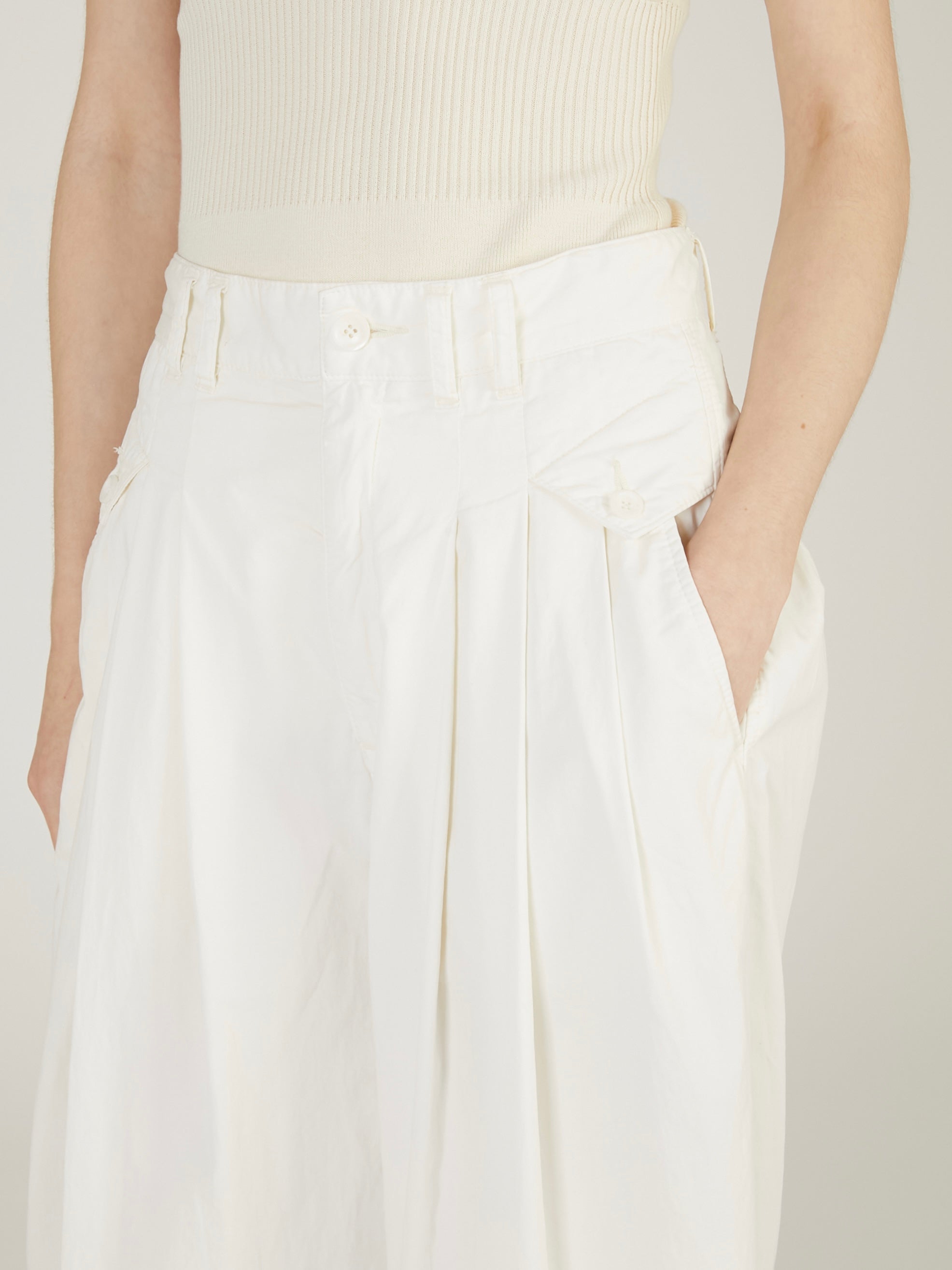 garment dye over tuck pants|IVORY