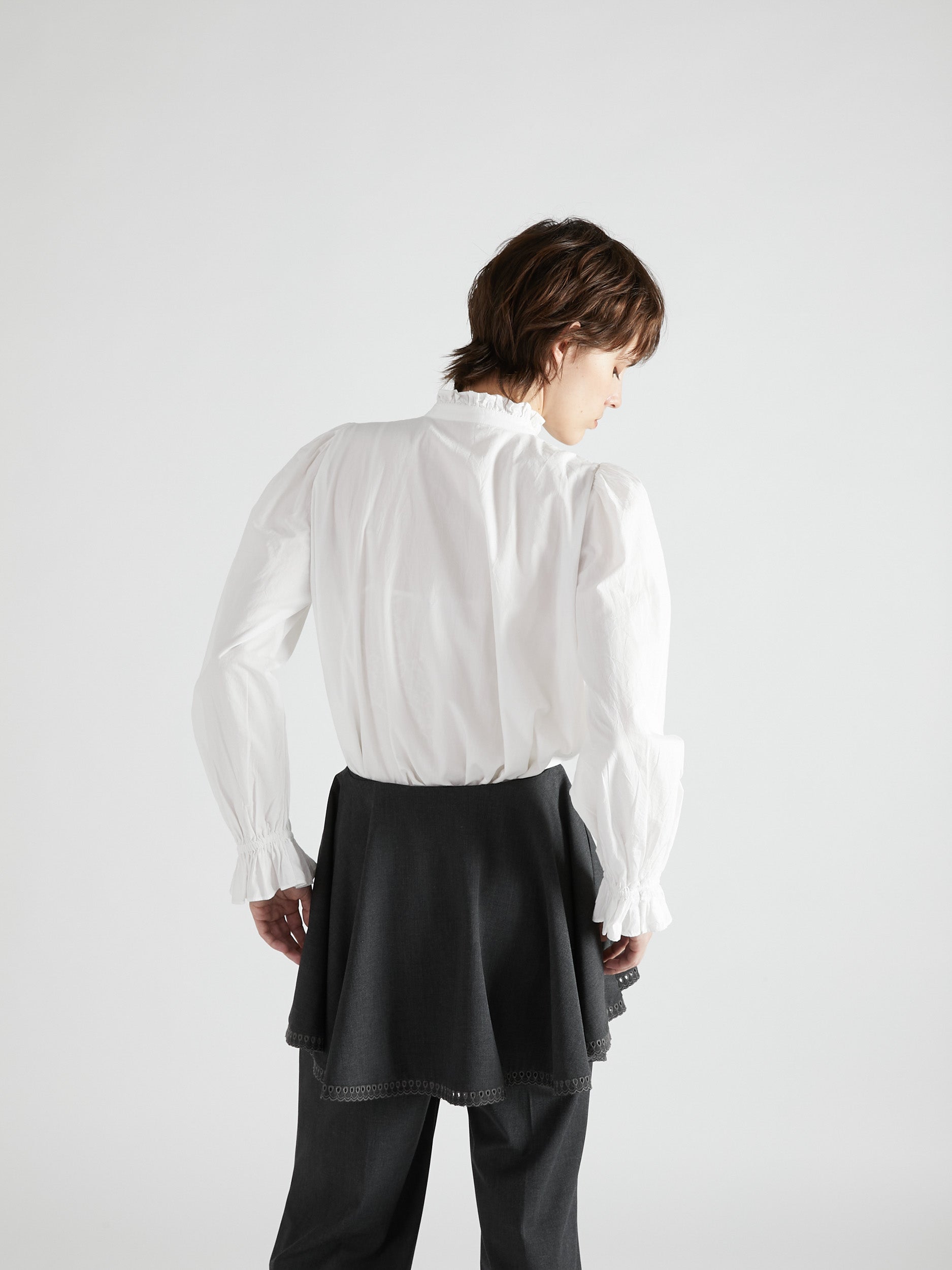 rebuilt neck embroidery blouse|WHITE