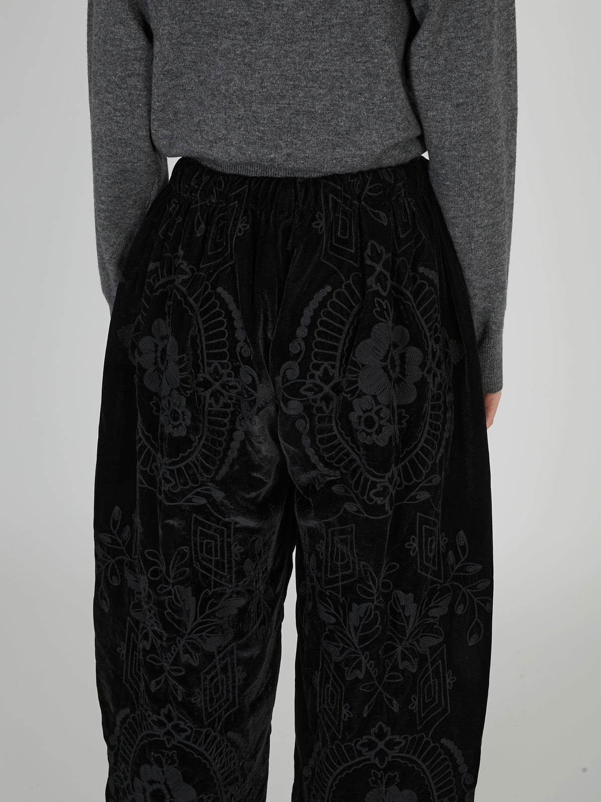 tape embroidery velvet easy pants|BLACK