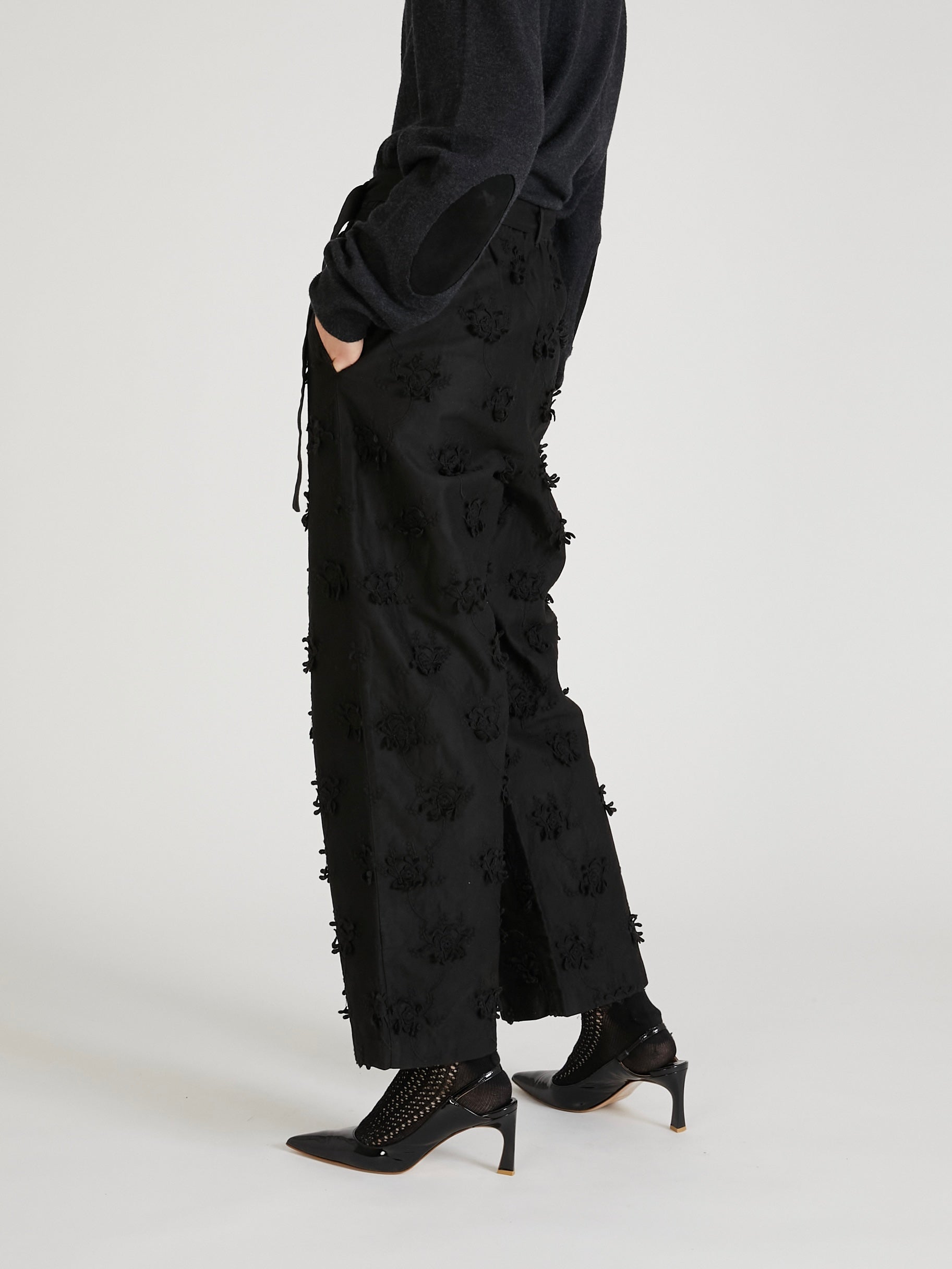 3D embroidery twill easy pants|BLACK