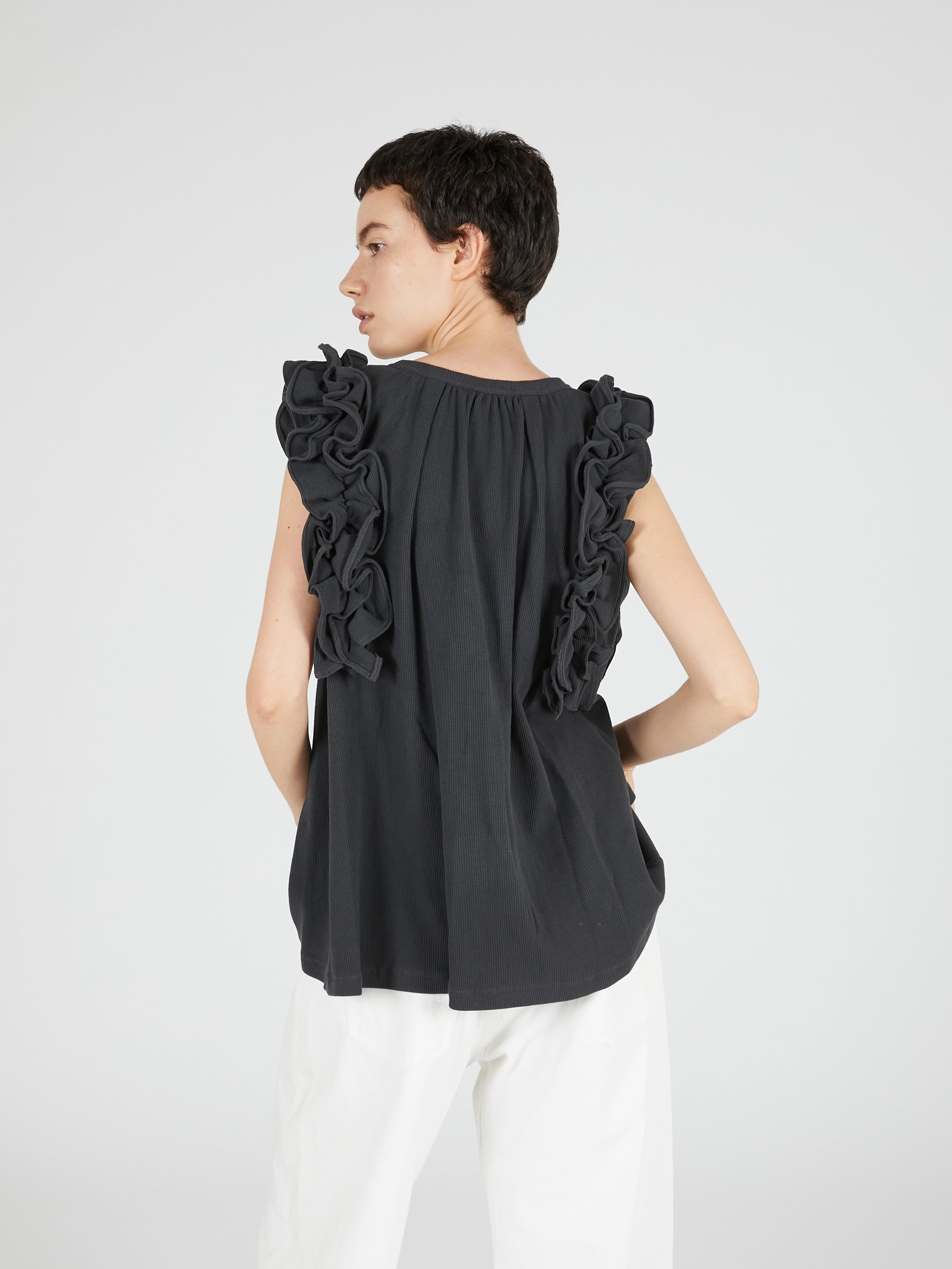 waffle frill nosleeve top|CHARCOALGRAY