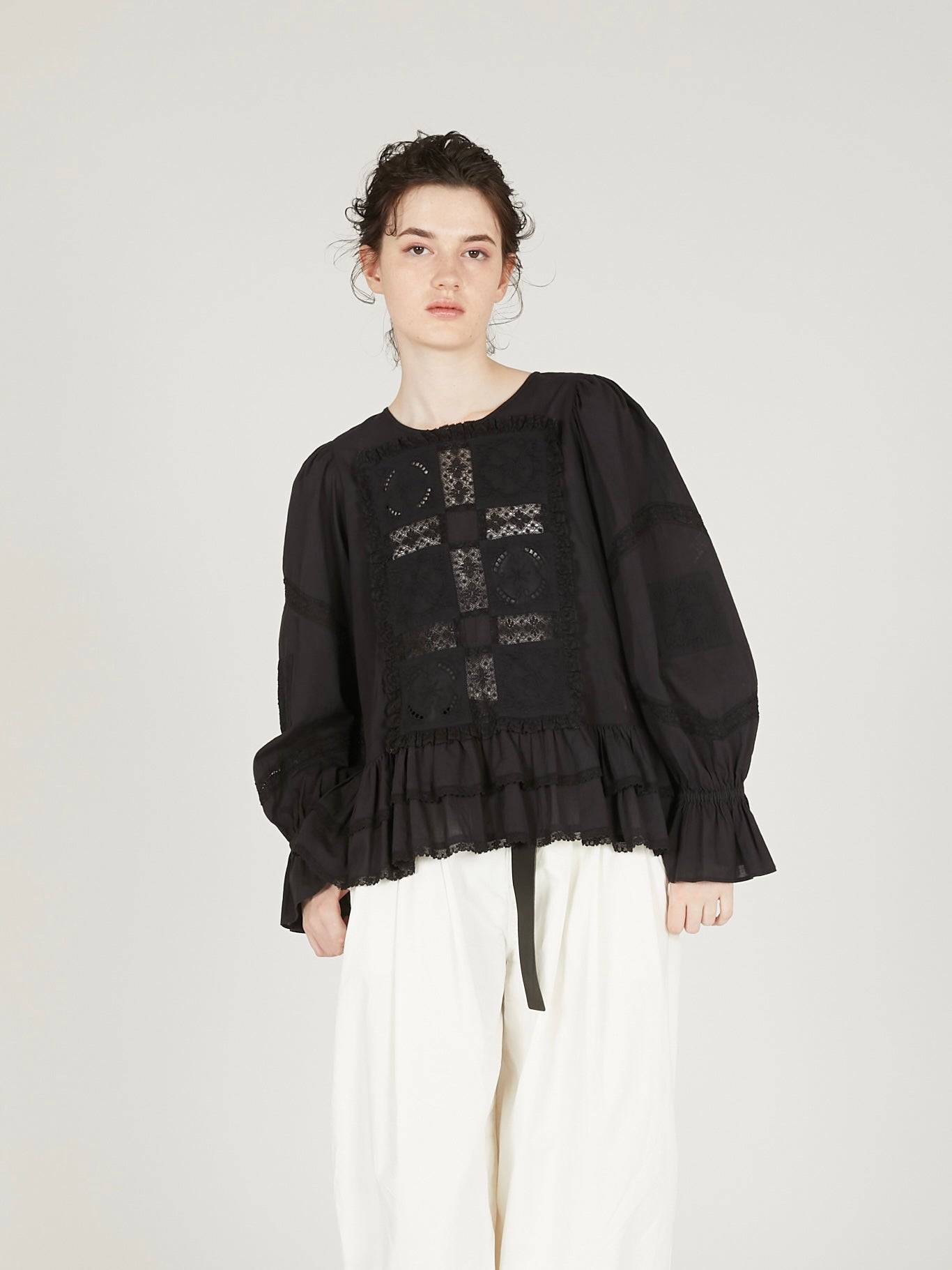 front tapestry 2way sheer bolero|BLACK