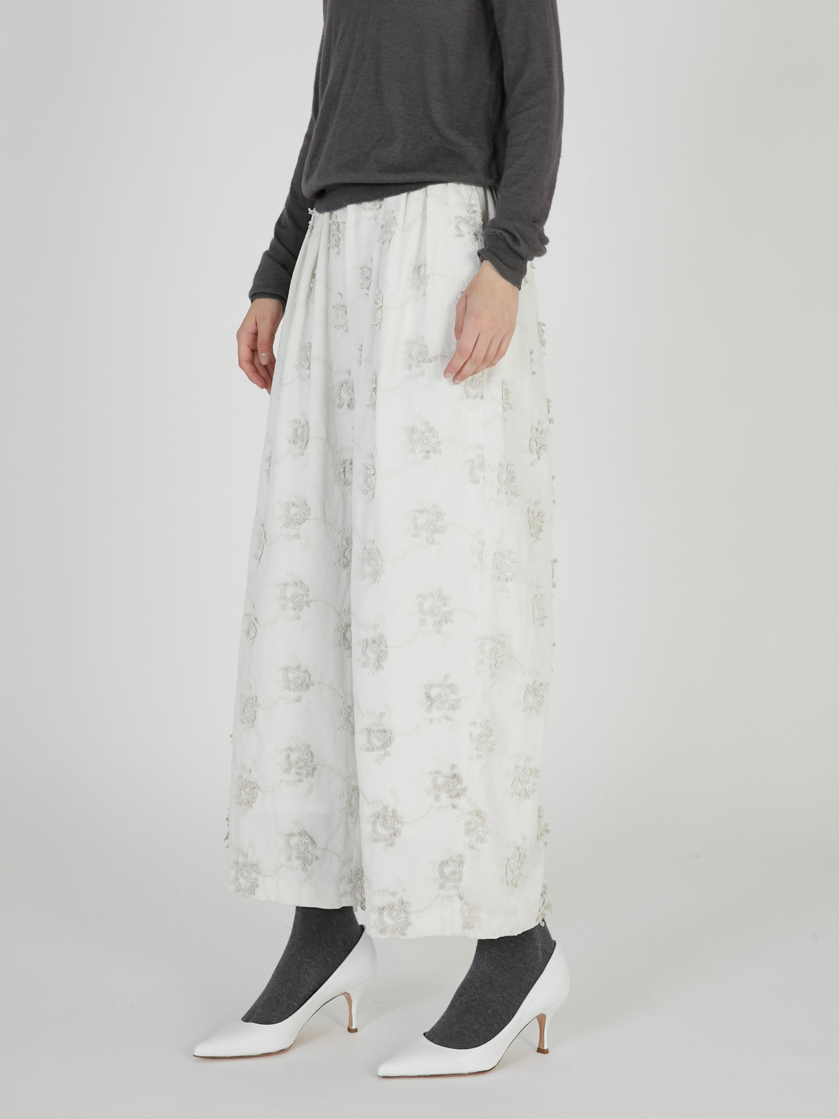 3D embroidery corduroy pants|WHITE