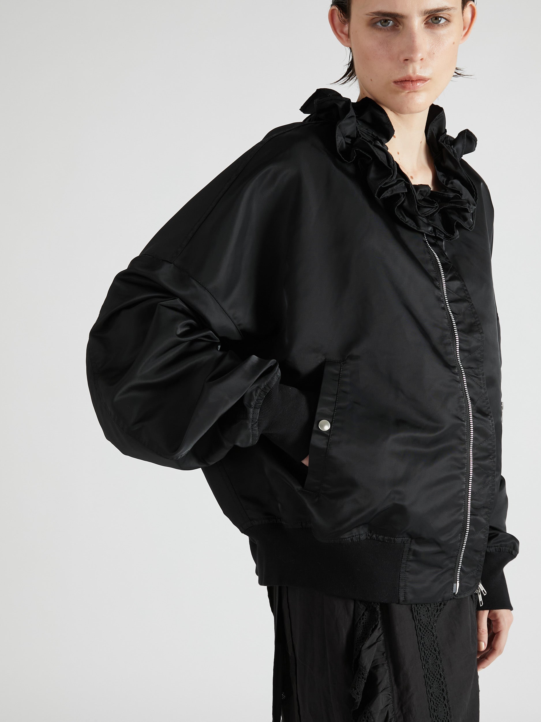 【 griguri 】frill MA1|BLACK