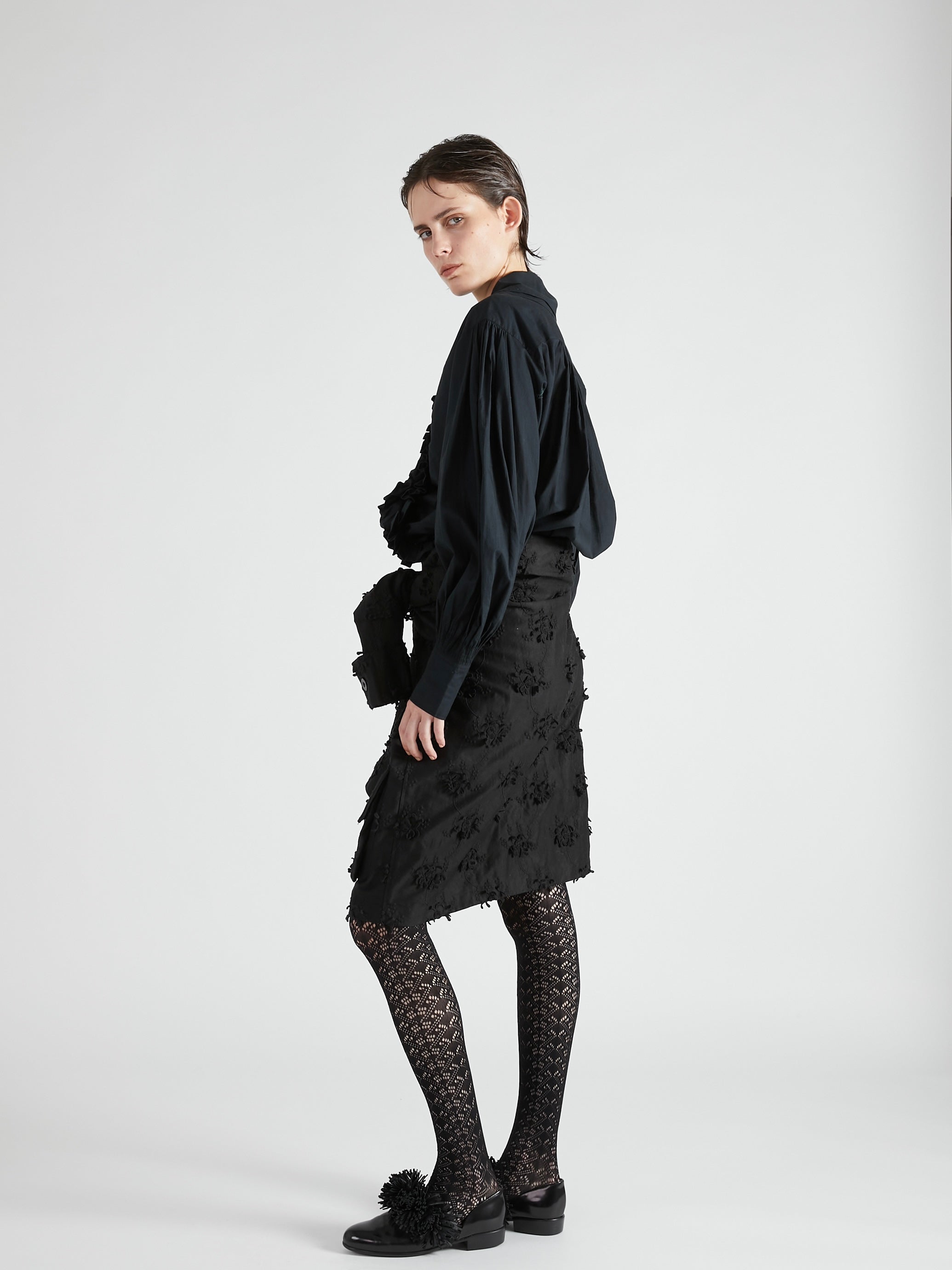 double collar frill blouse |BLACK