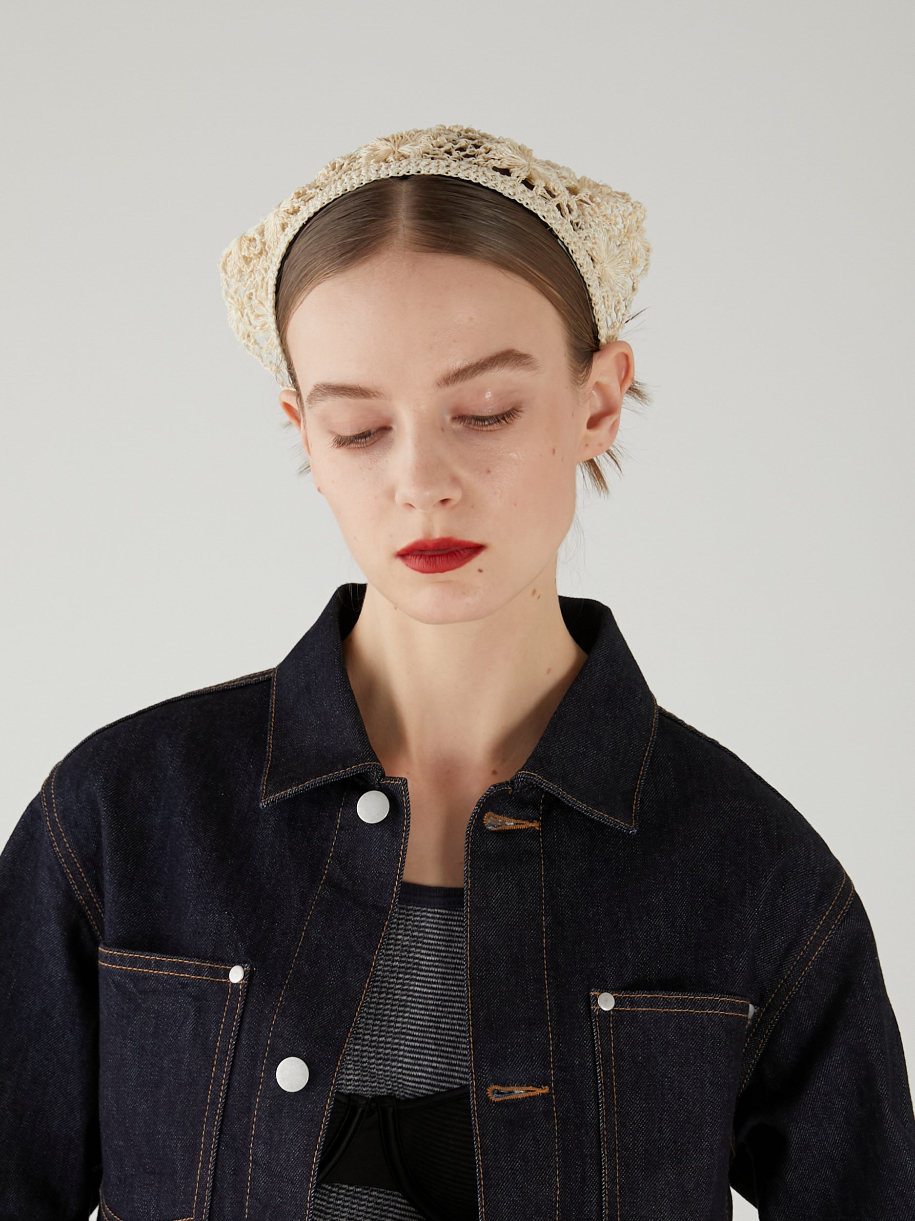 ×La Maison de Lyllis abaca crochet headband | BEIGE