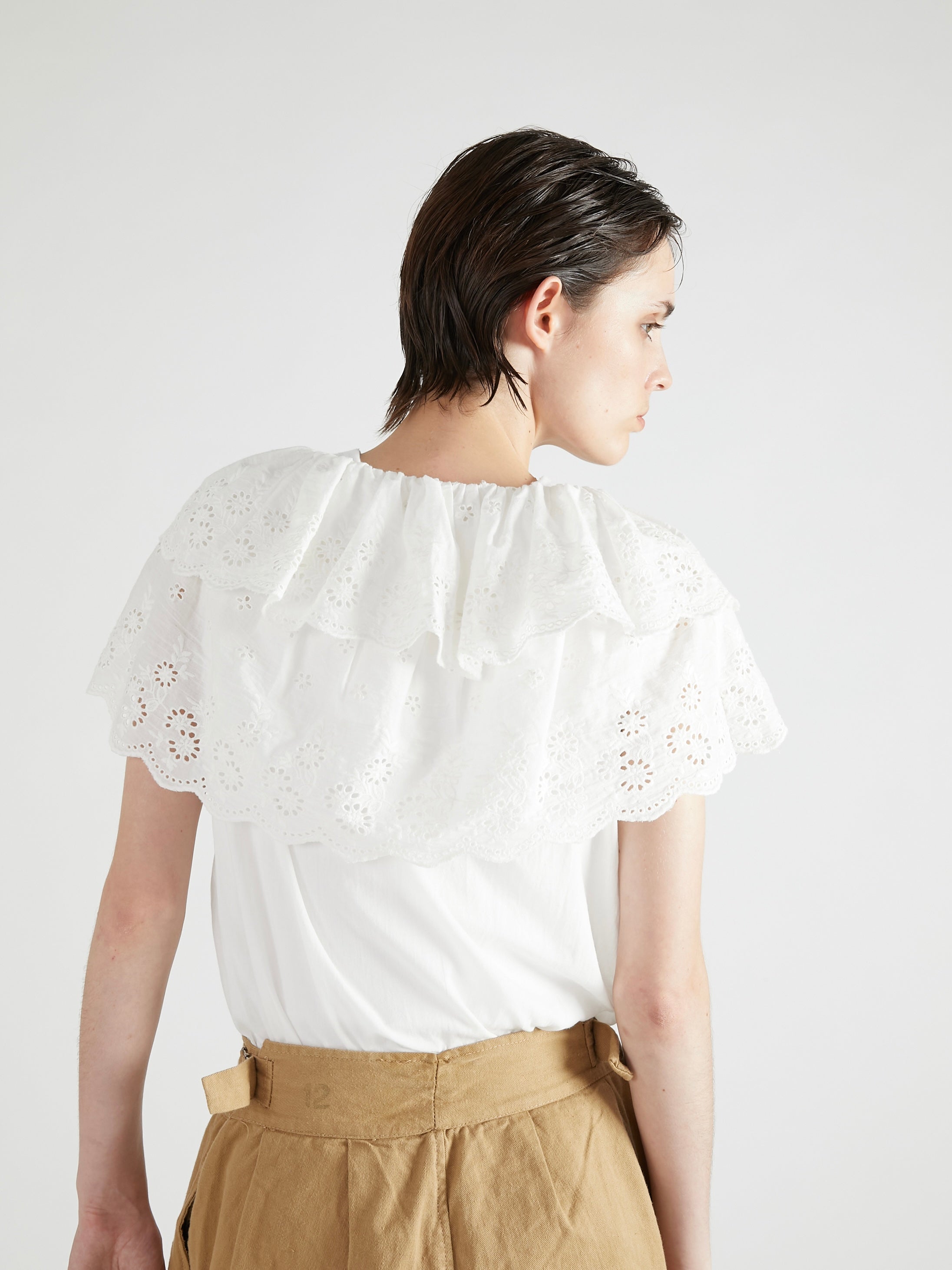 cutwork embroidery blouse | WHITE