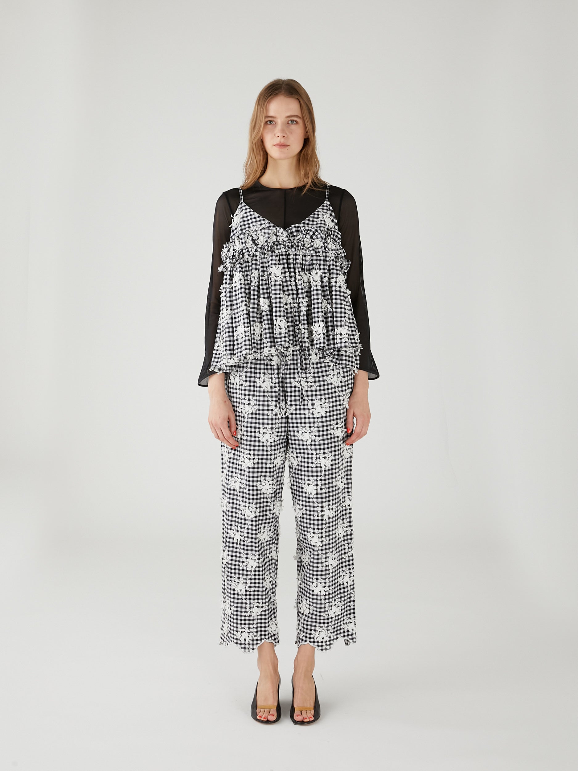 3D embroidery gingham pants | BLACK