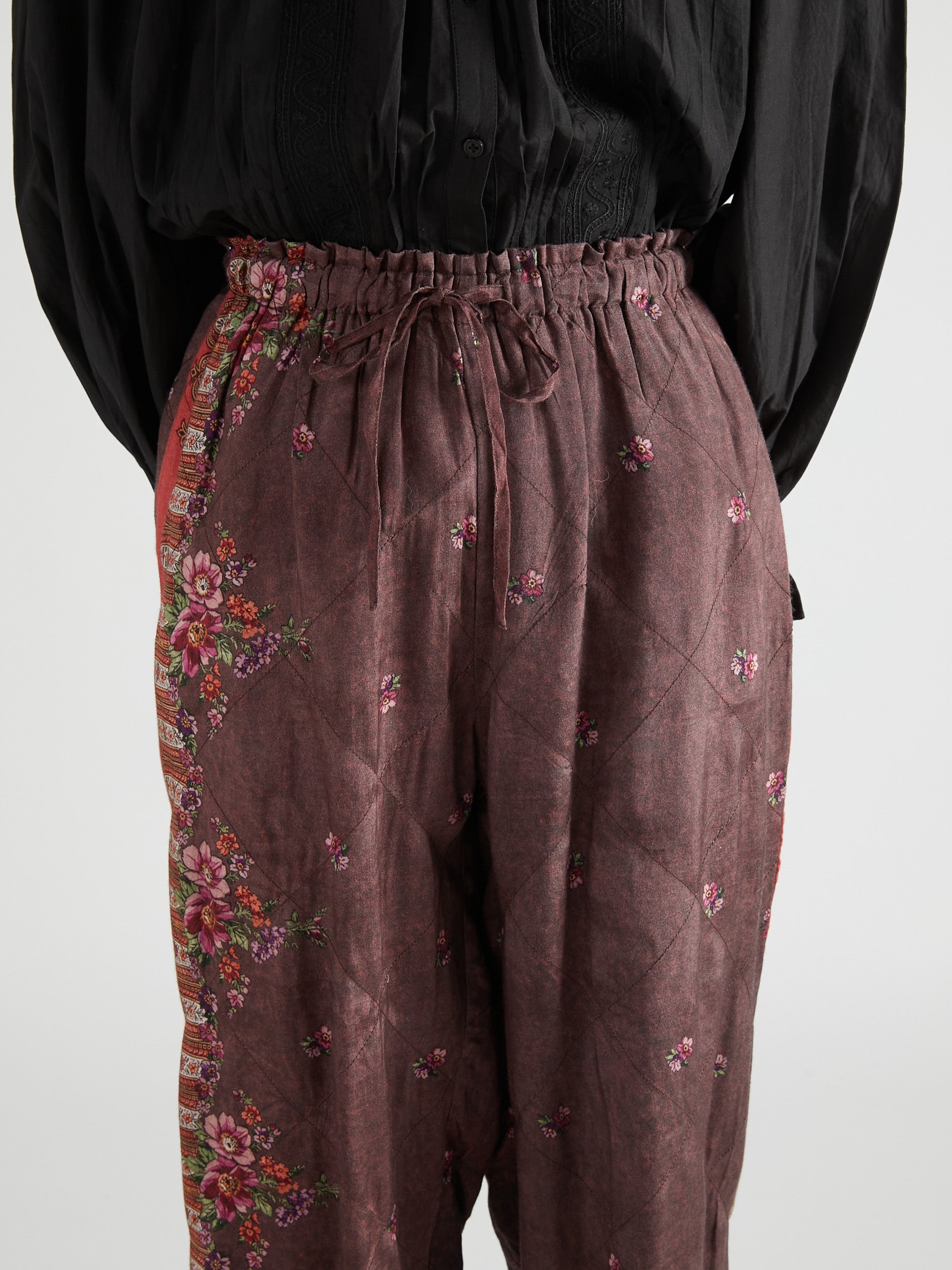 pattern quilt pants|RED