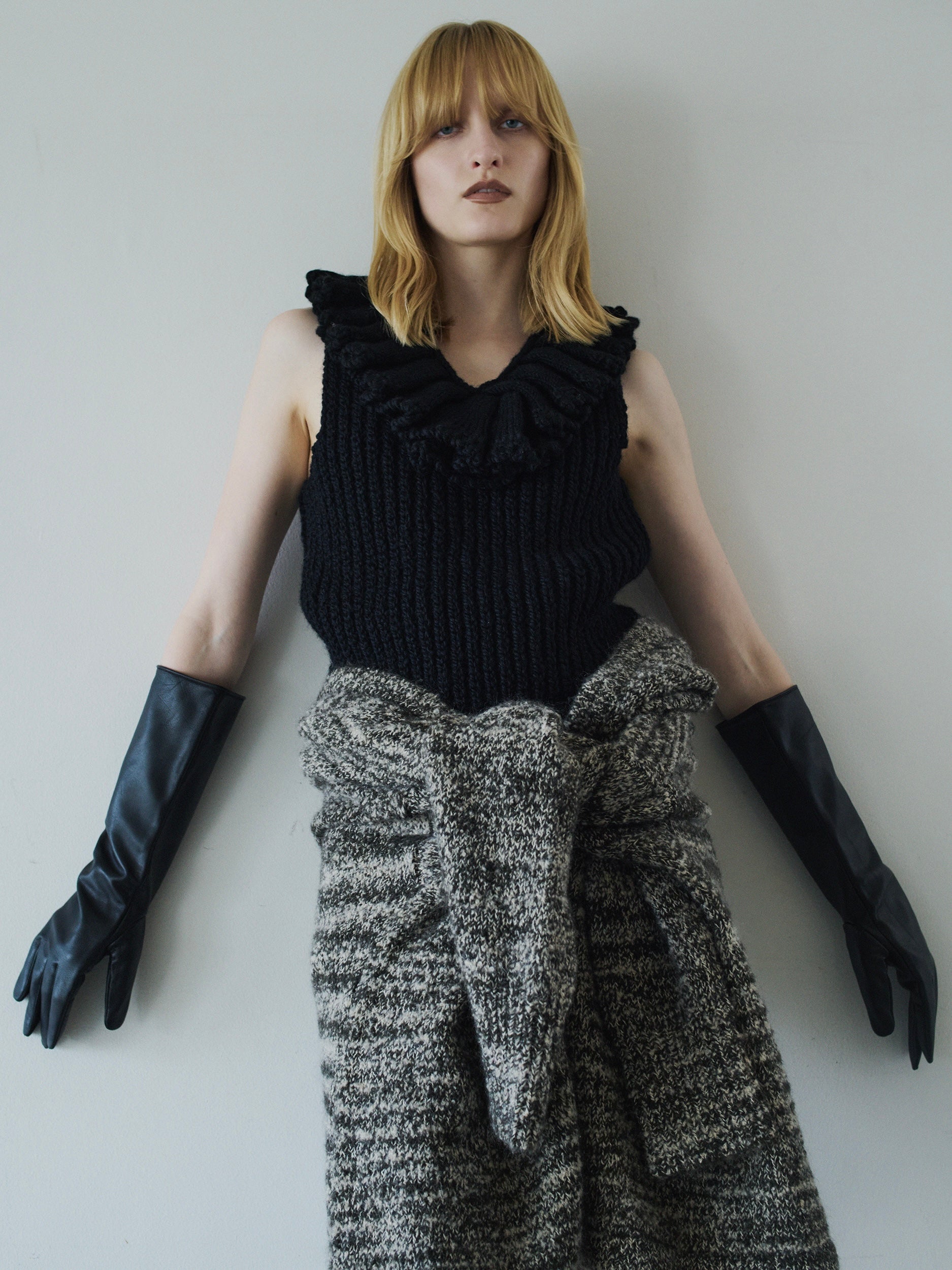 hand knit ruffle vest|BLACK