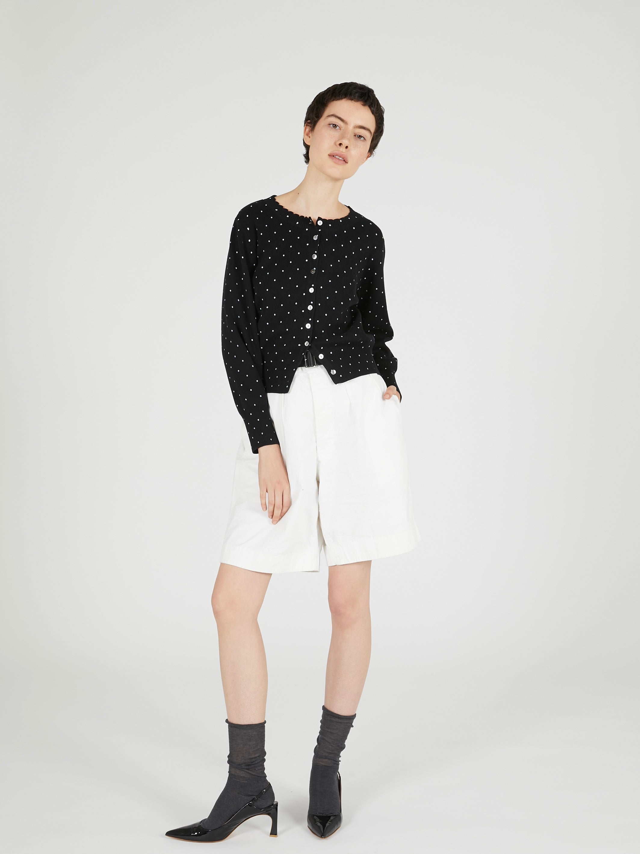 flower Jacquard dot cardigan|BLACK