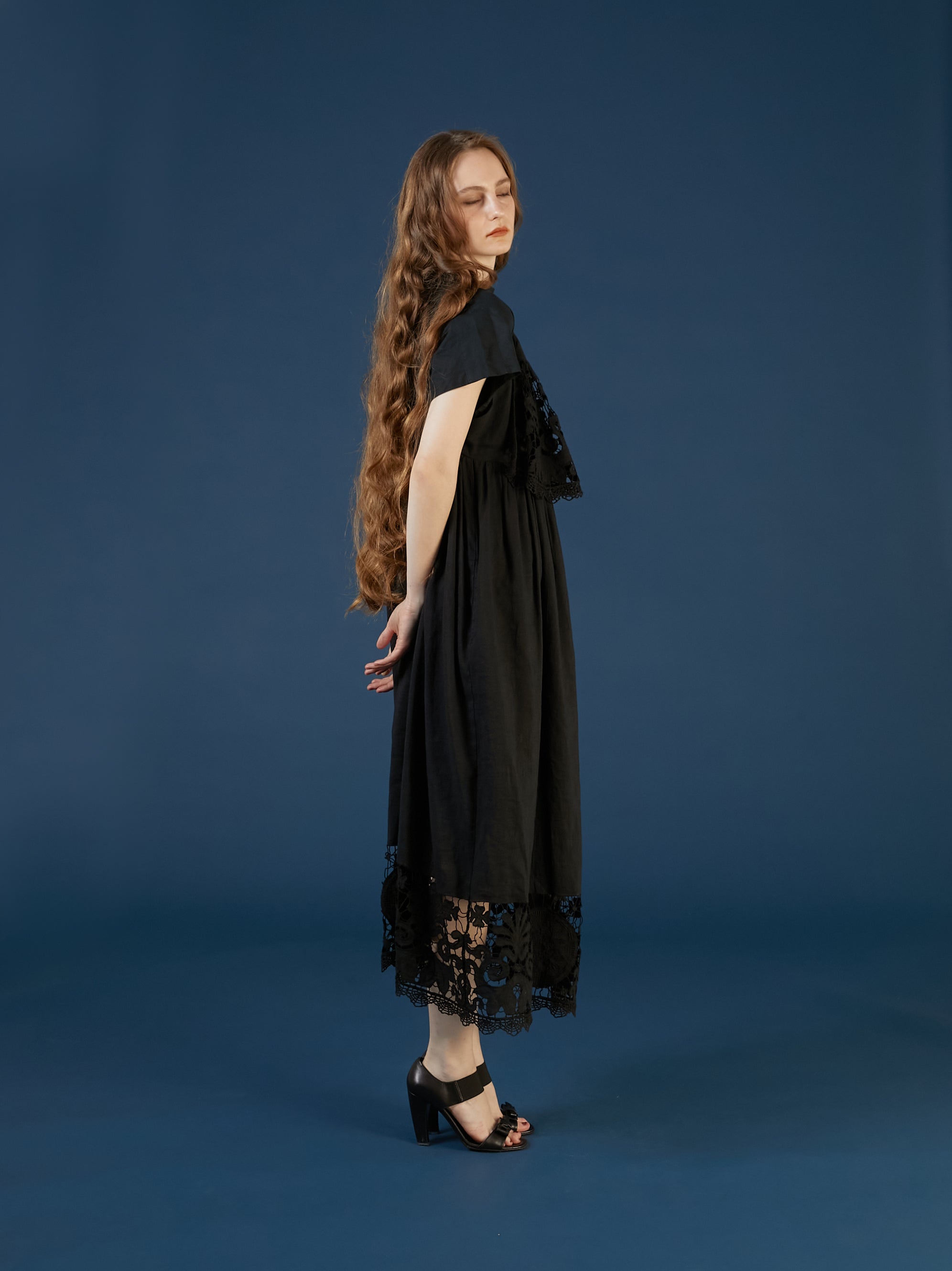 linen cotton motif lace cami dress | BLACK