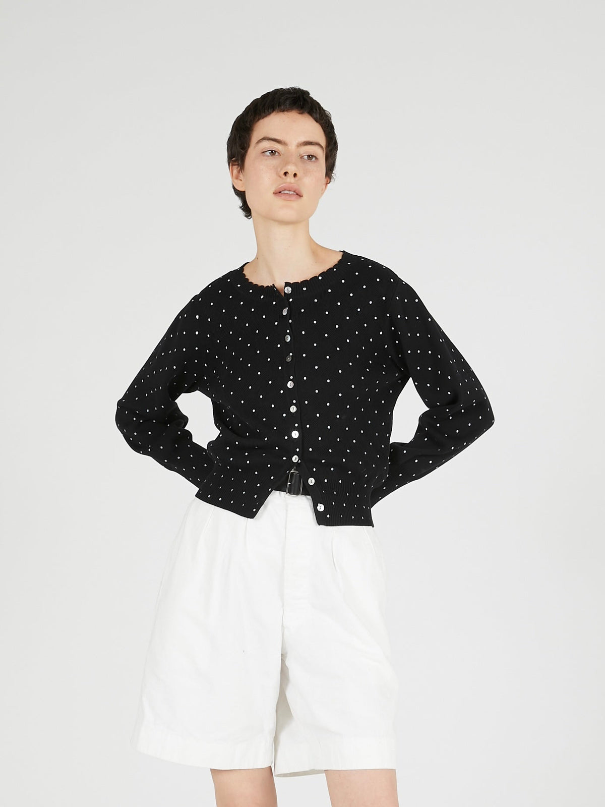 flower Jacquard dot cardigan|BLACK