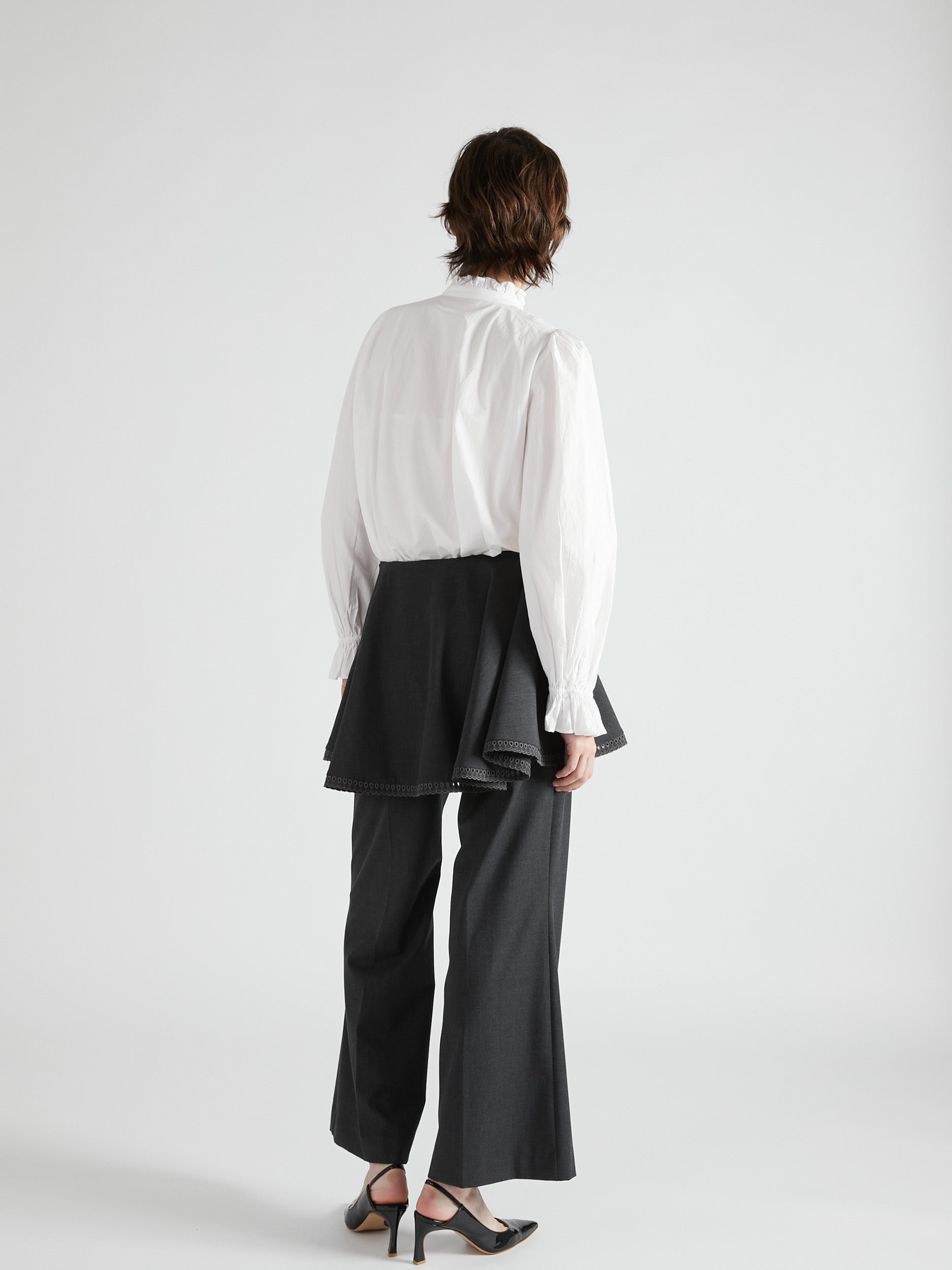 rebuilt neck embroidery blouse|WHITE