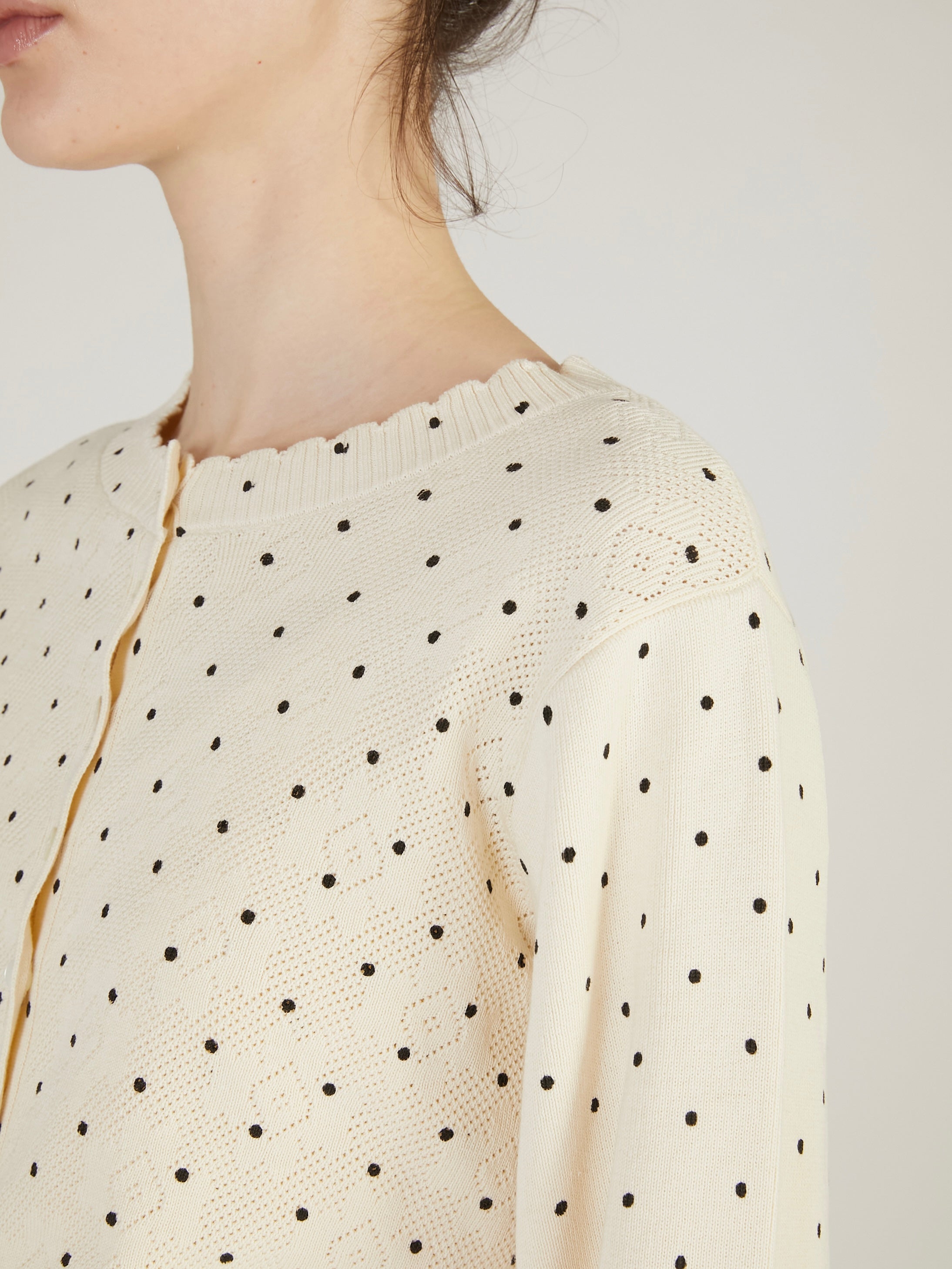 flower Jacquard dot cardigan|IVORY