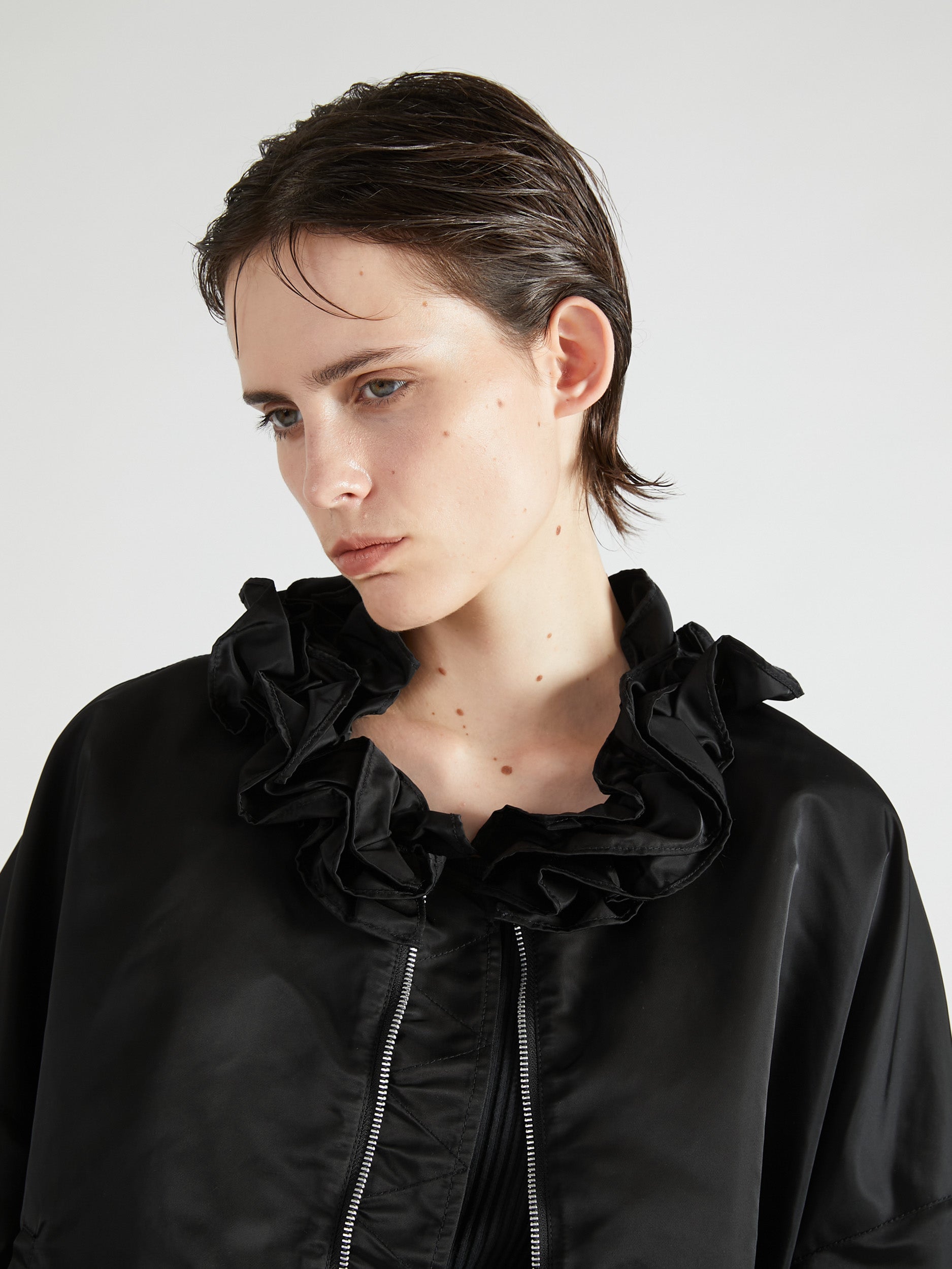 【 griguri 】frill MA1|BLACK