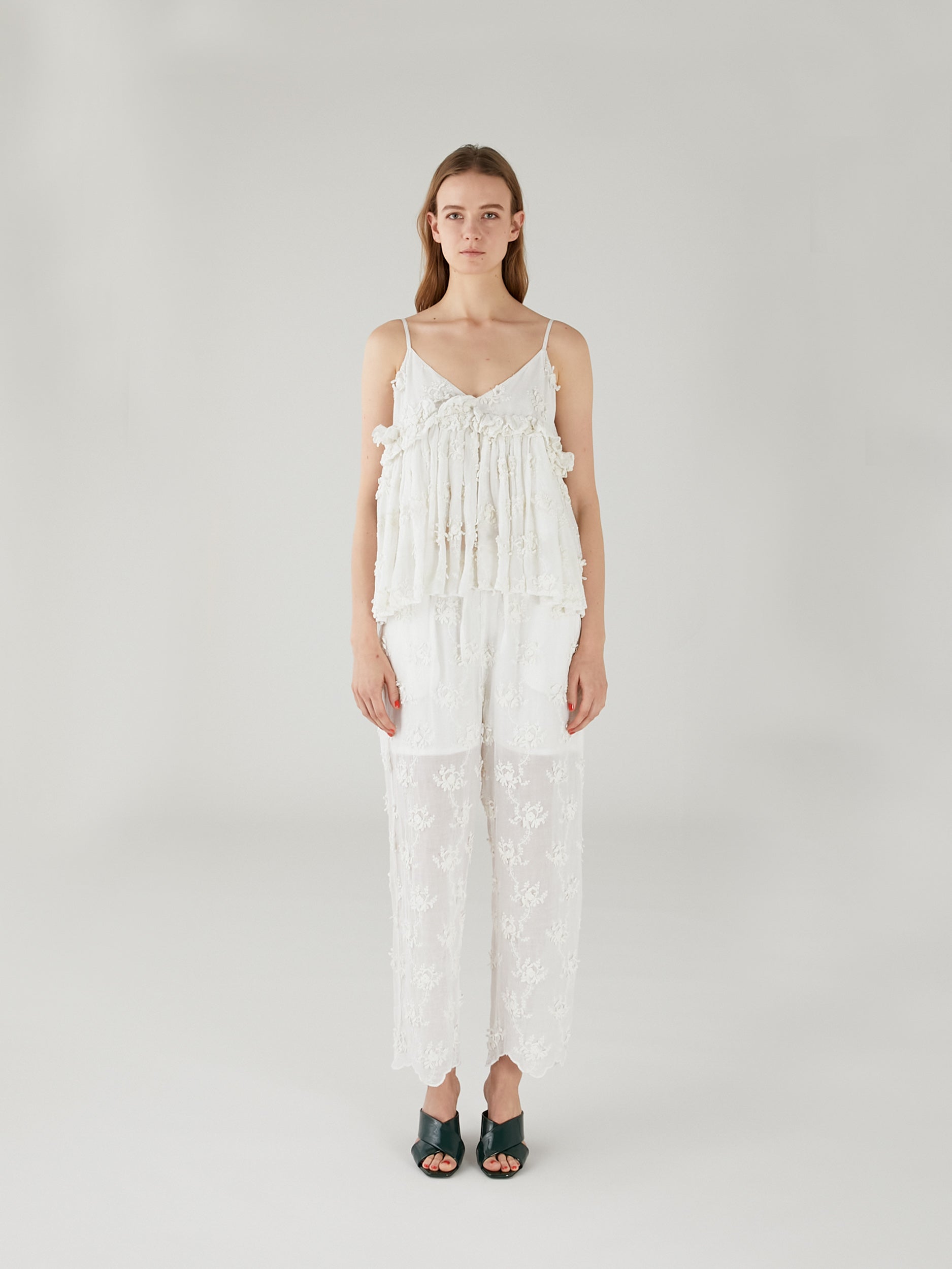 3D embroidery camisole | WHITE