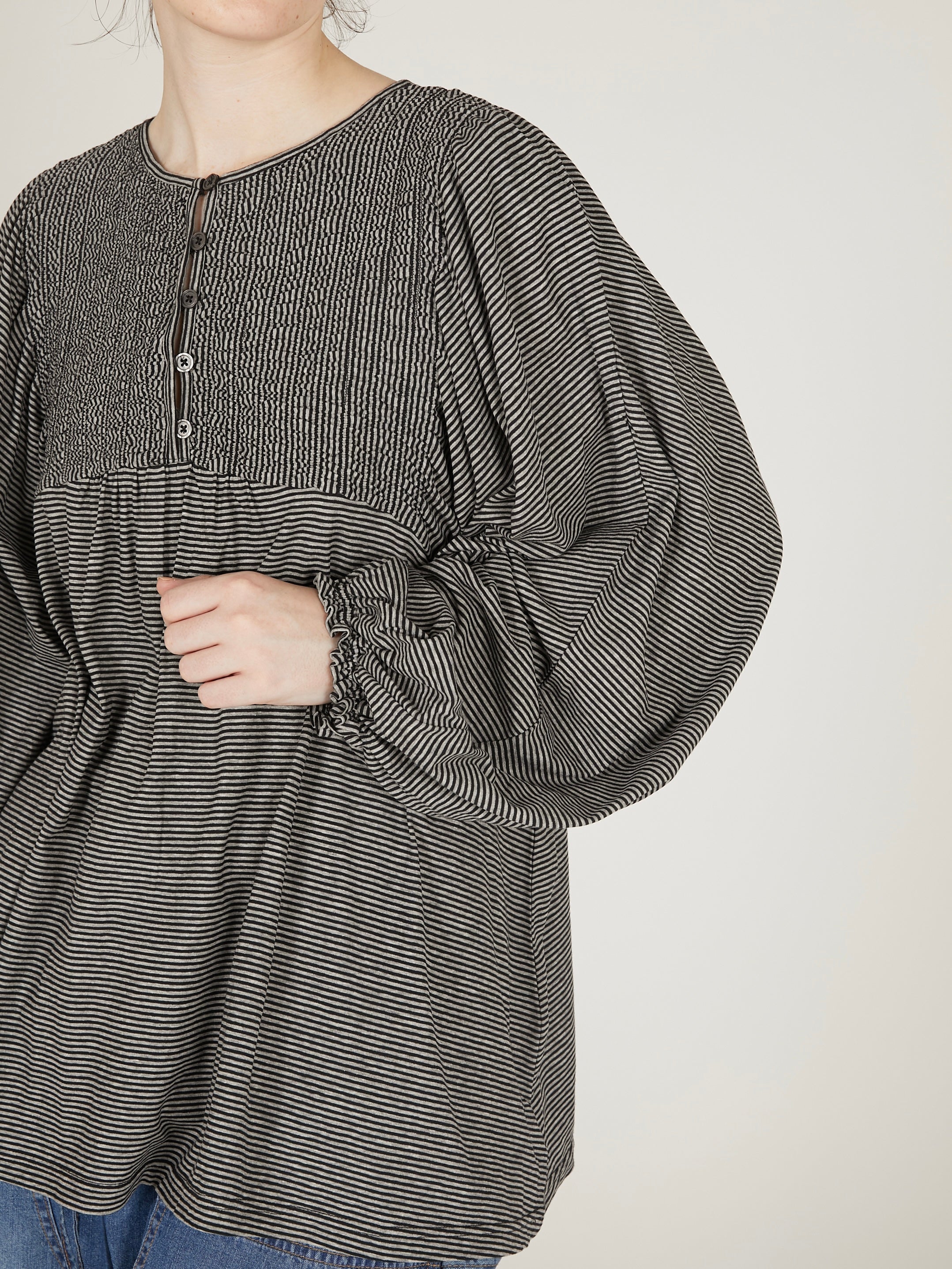 shirring border pullover|BLACK